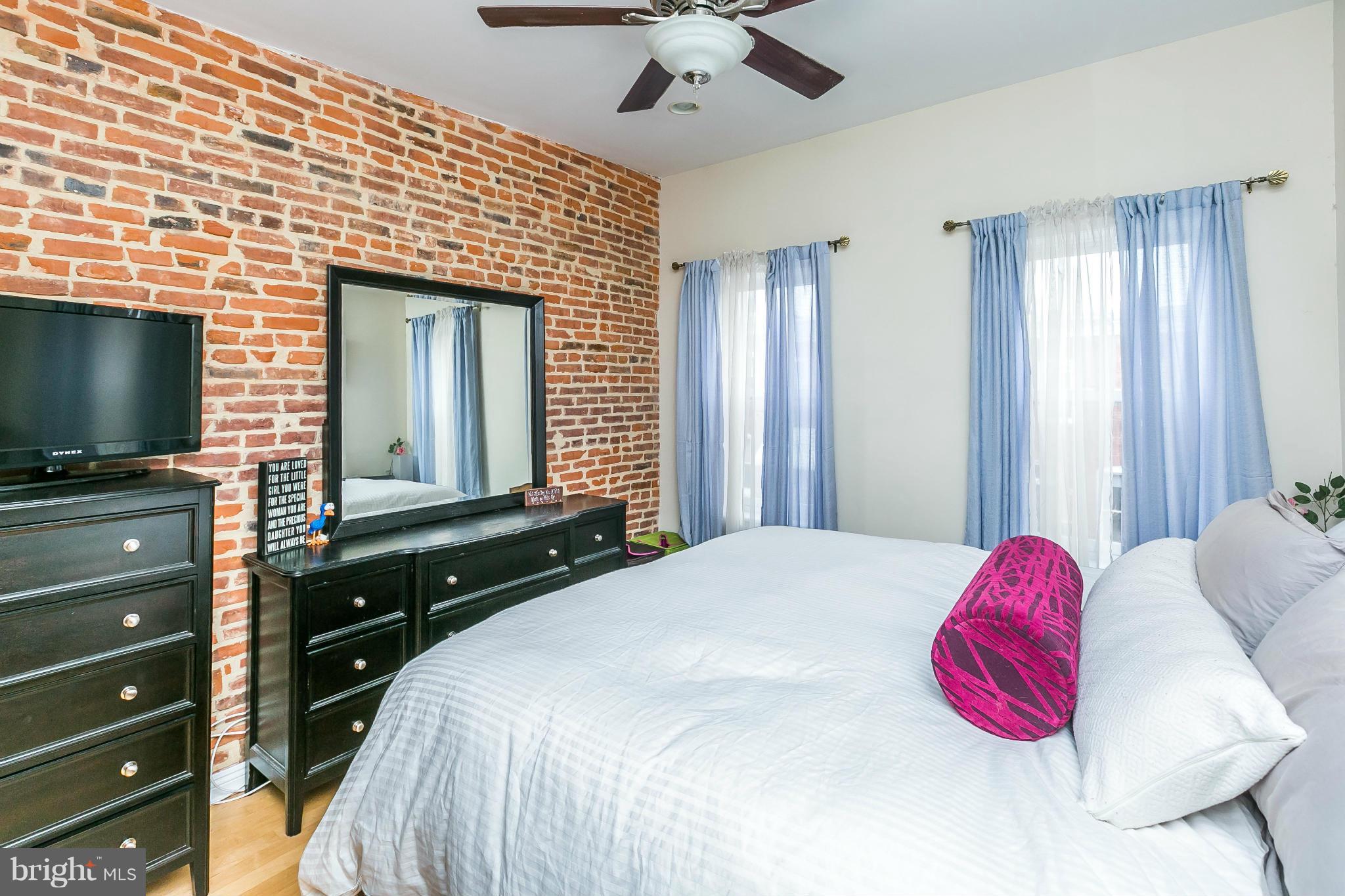 HIGHLANDTOWN - Residential