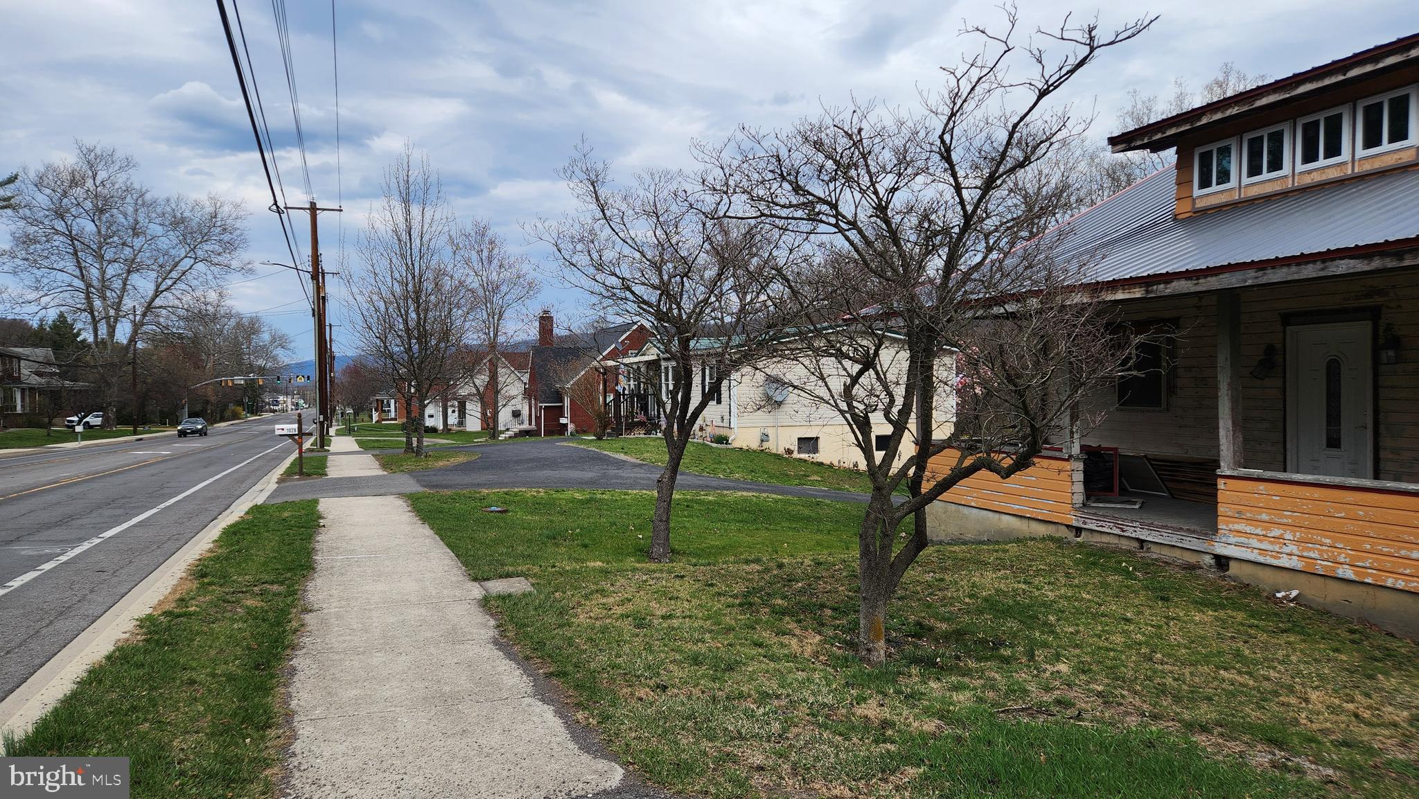 1032 NATIONAL HIGHWAY