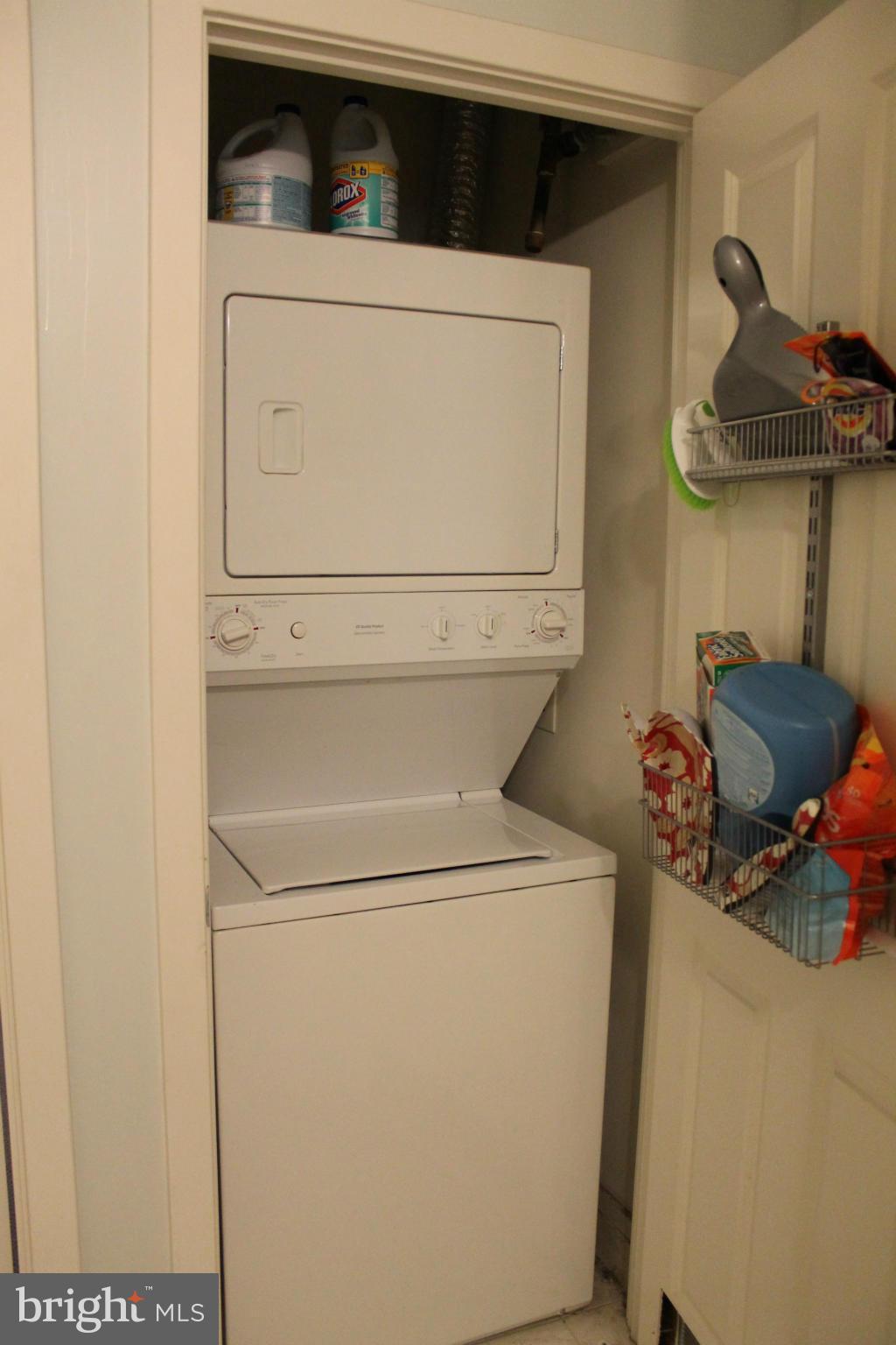 ELAN AT EAST MARKET - Residential Lease