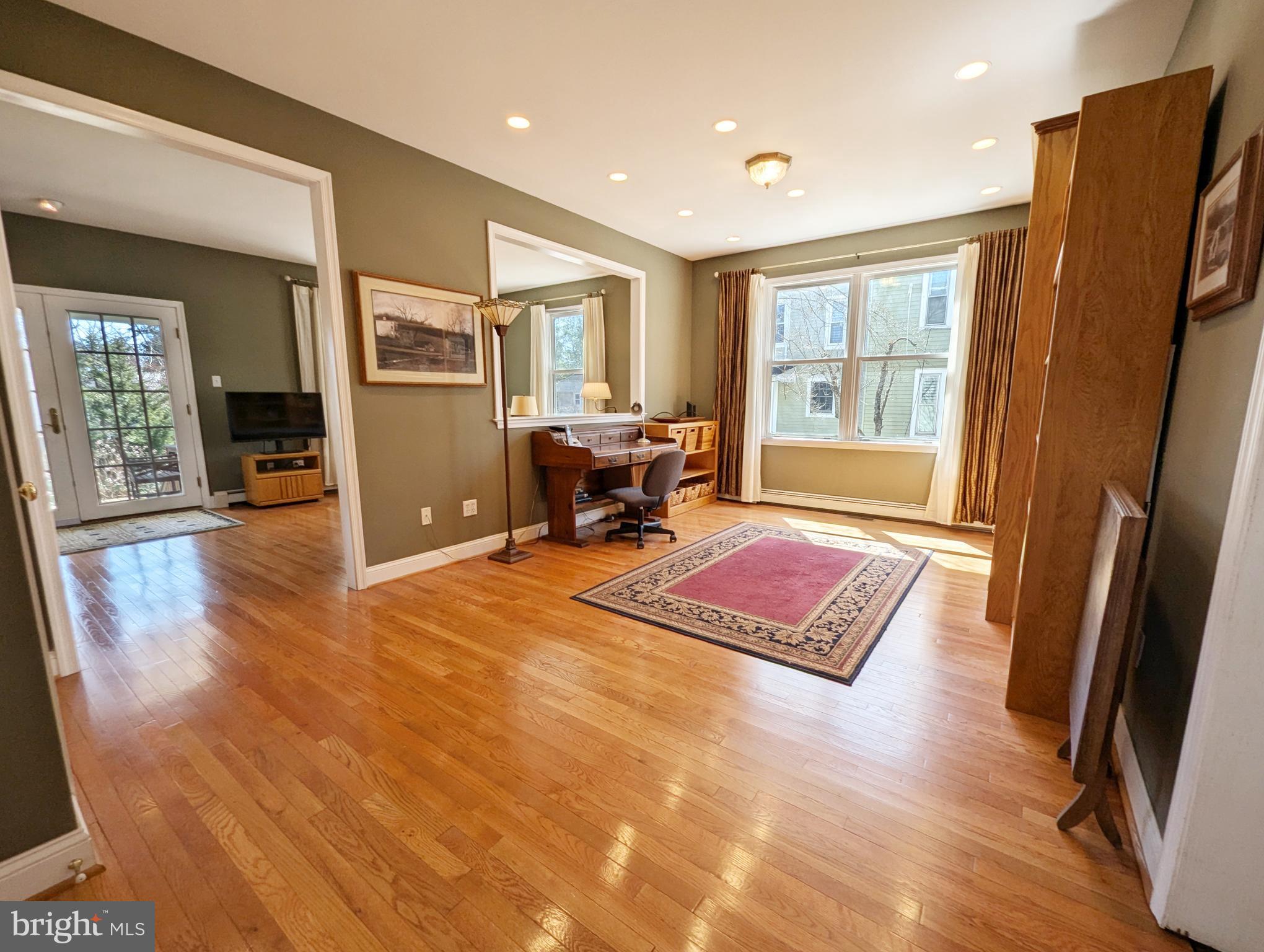 DOYLESTOWN BORO - Residential