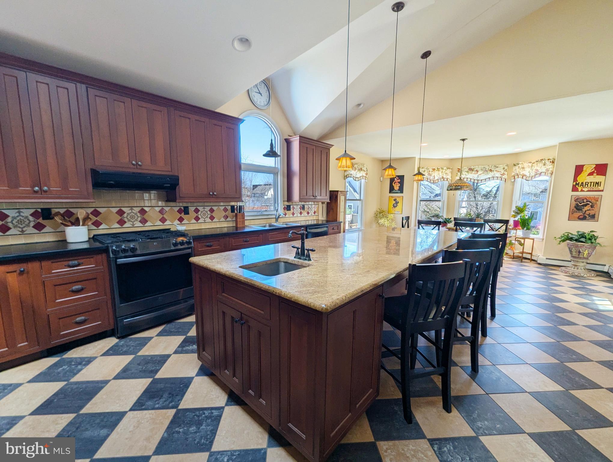 DOYLESTOWN BORO - Residential