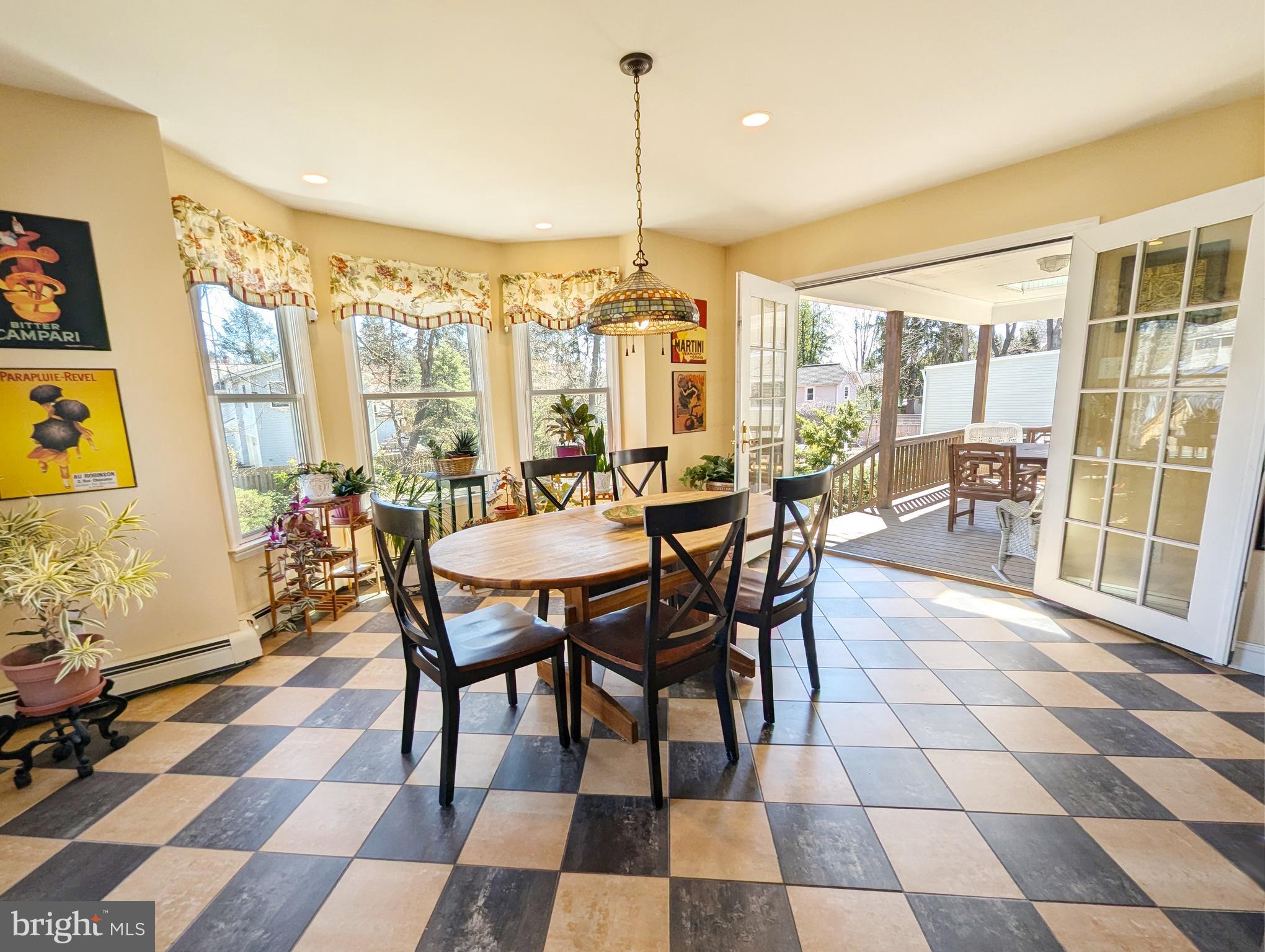 DOYLESTOWN BORO - Residential