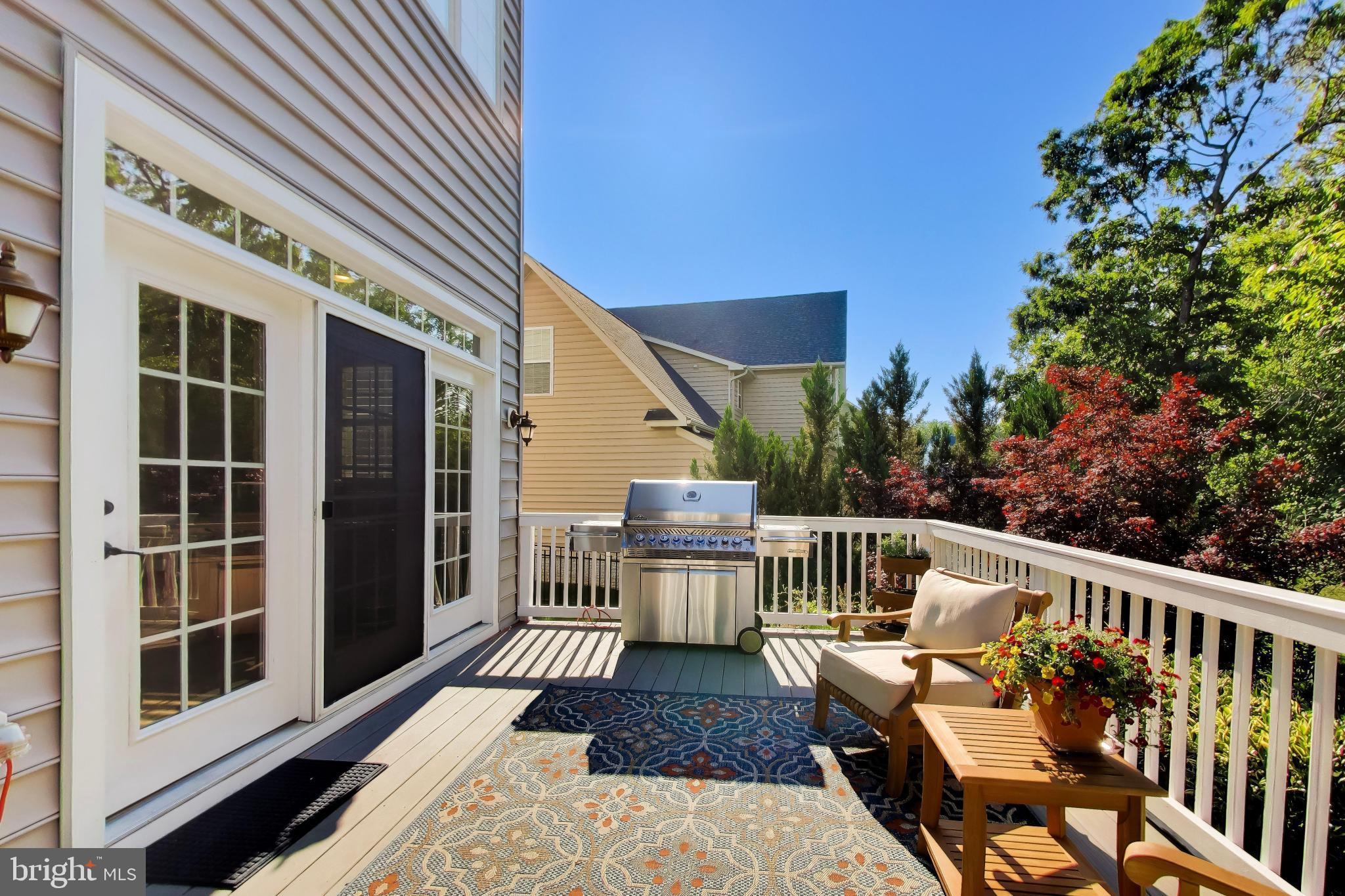 TRITON WOODS - Residential