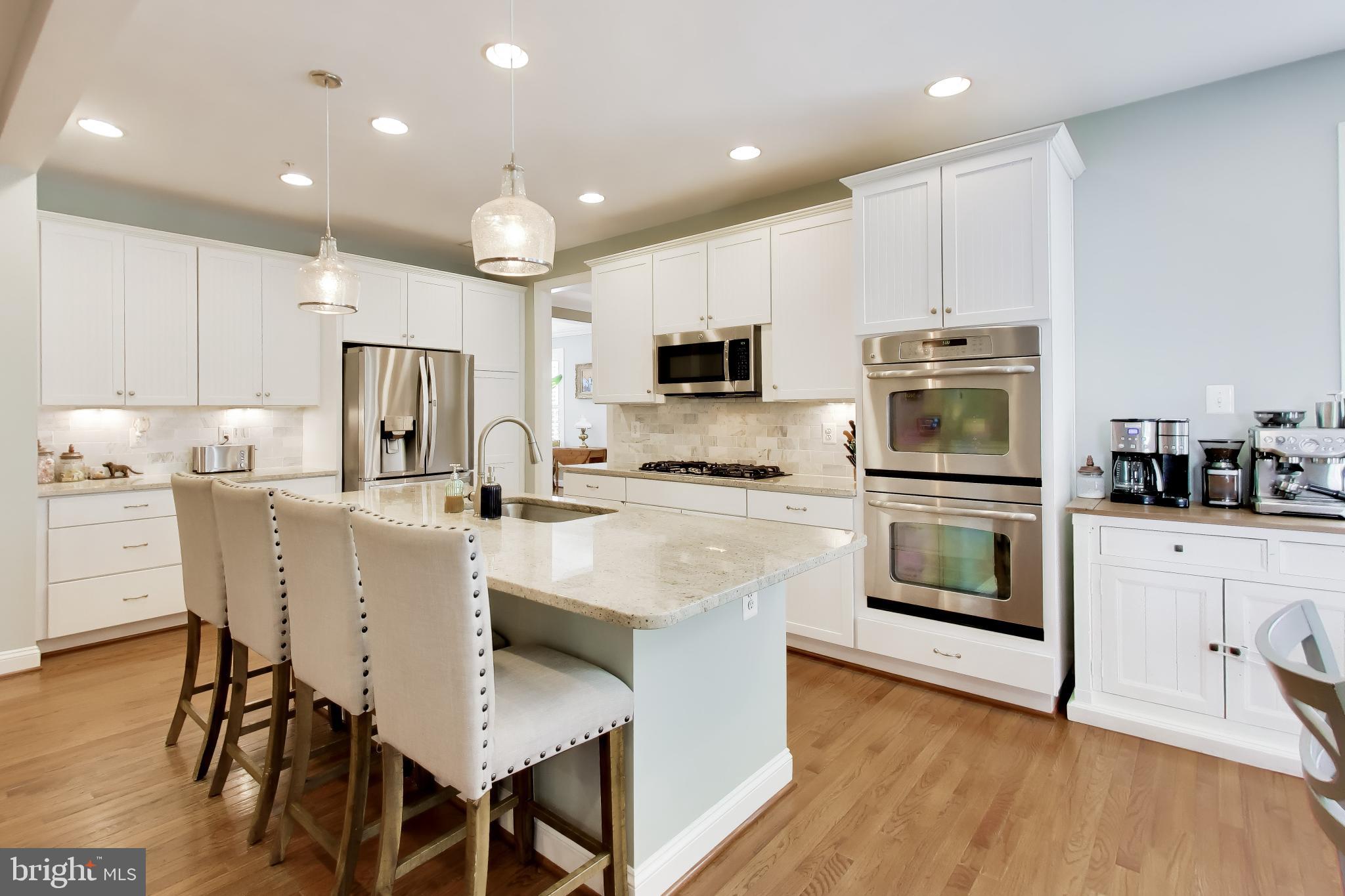 TRITON WOODS - Residential