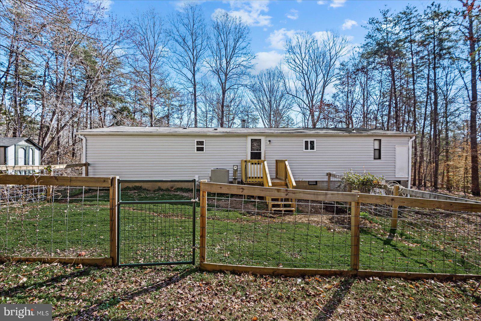 HOLLY GROVE - Residential