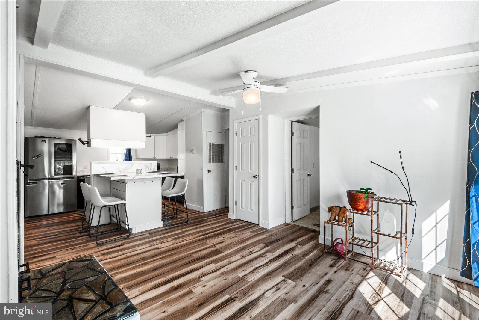 HOLLY GROVE - Residential