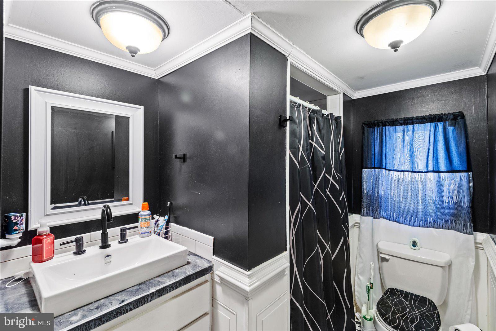 HOLLY GROVE - Residential