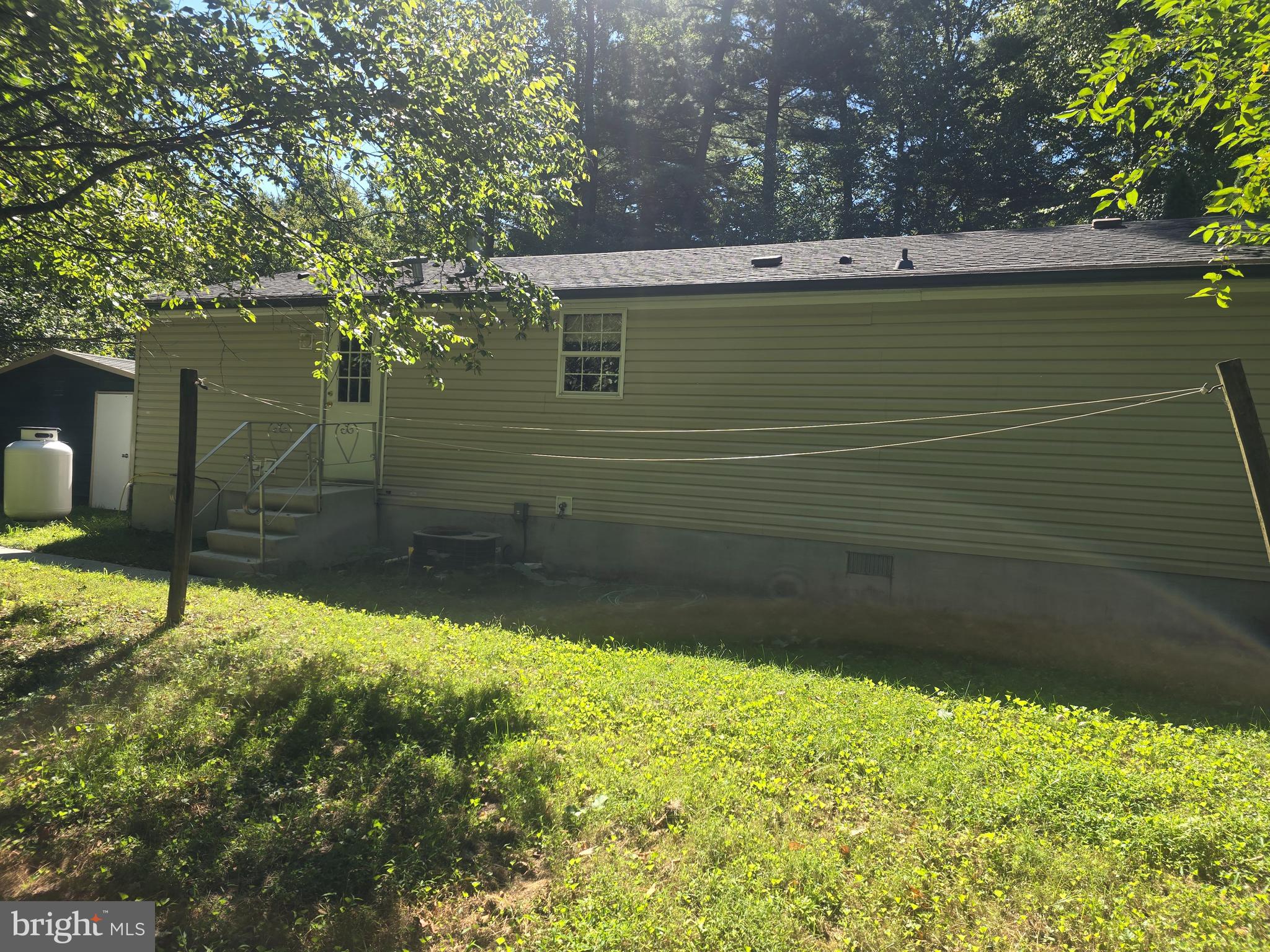 999 BRYSONIA WENKSVILLE ROAD E