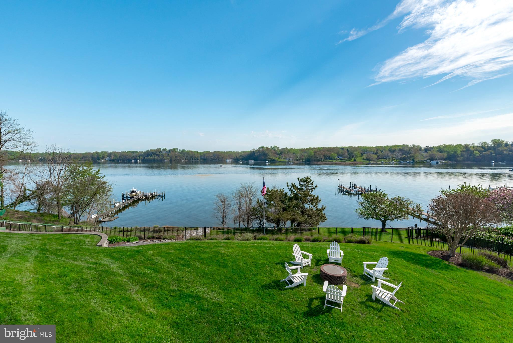 THE DOWNS - Residential