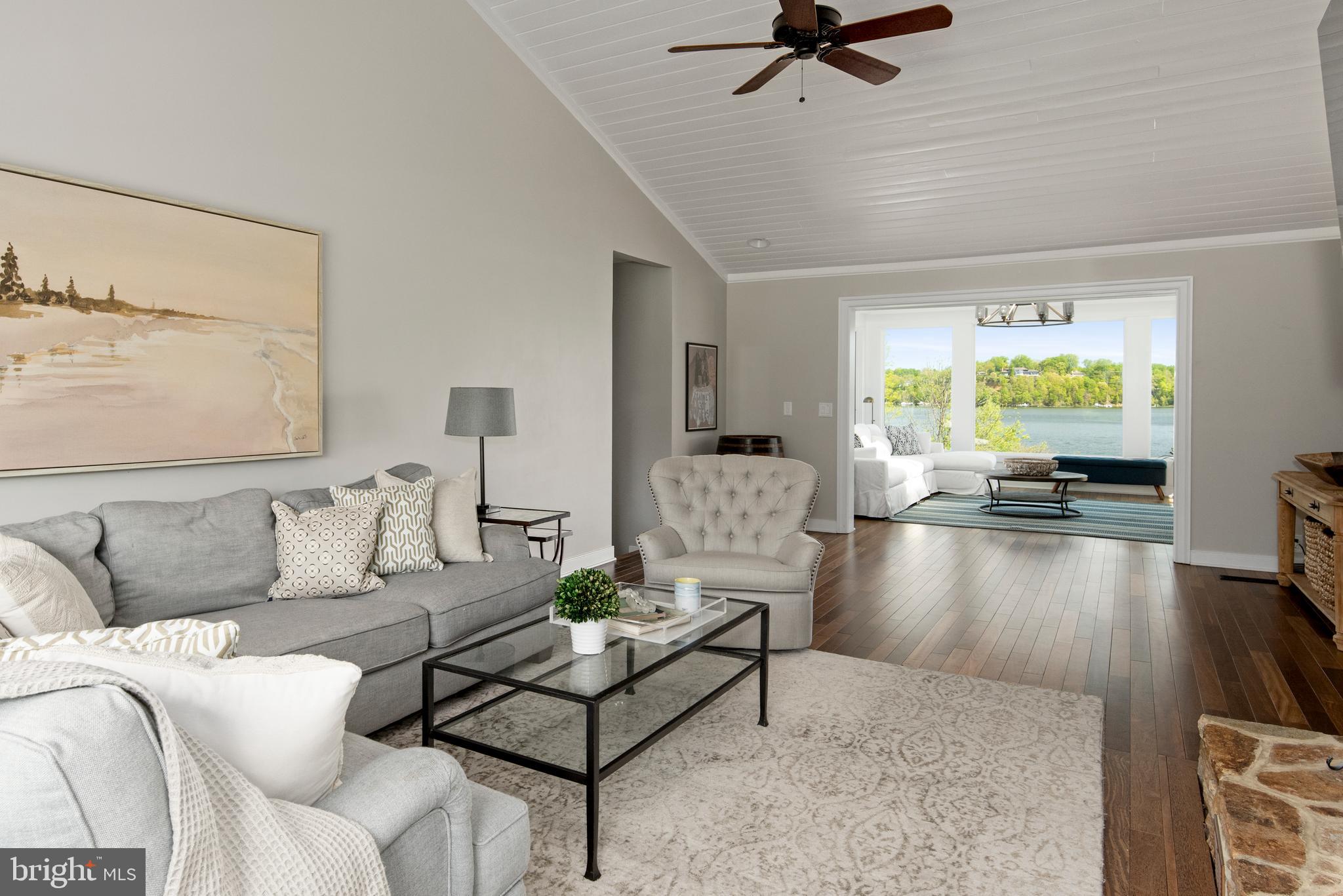 THE DOWNS - Residential