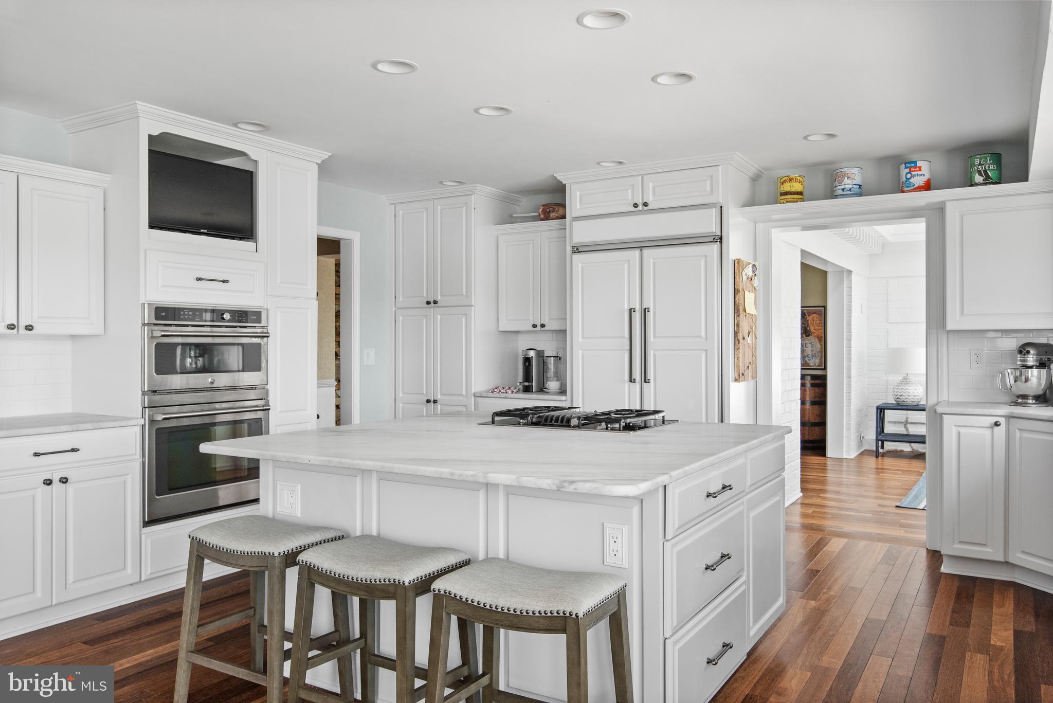 THE DOWNS - Residential