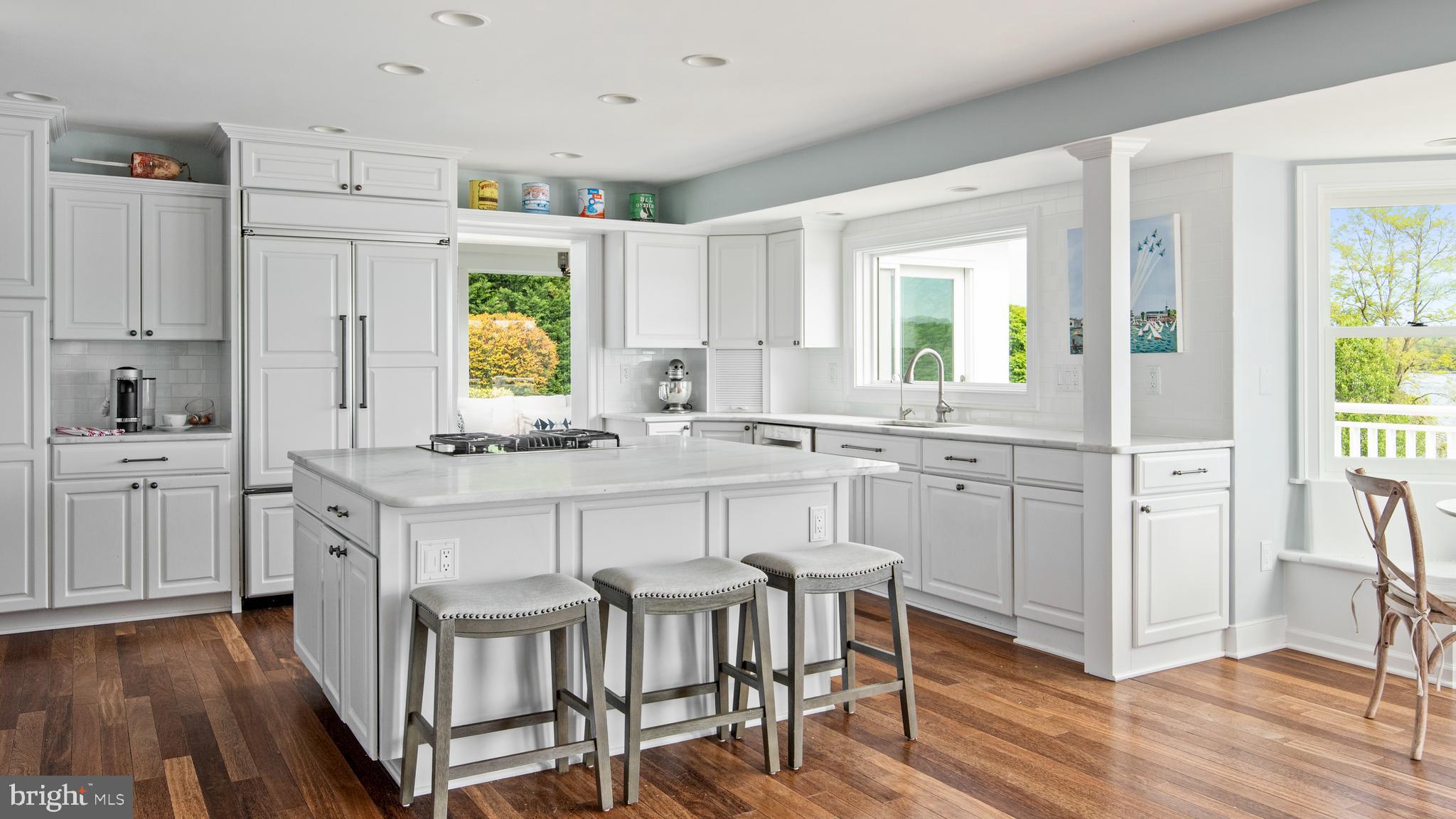 THE DOWNS - Residential