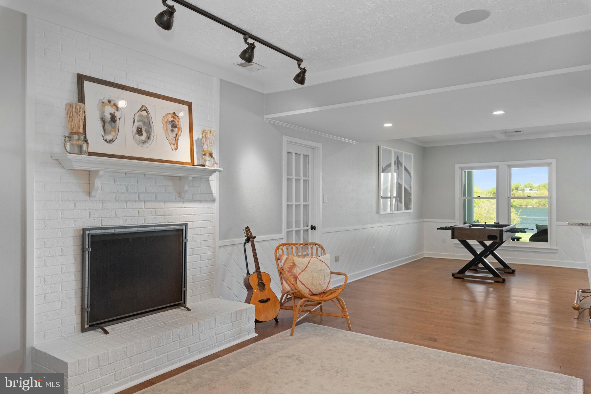 THE DOWNS - Residential