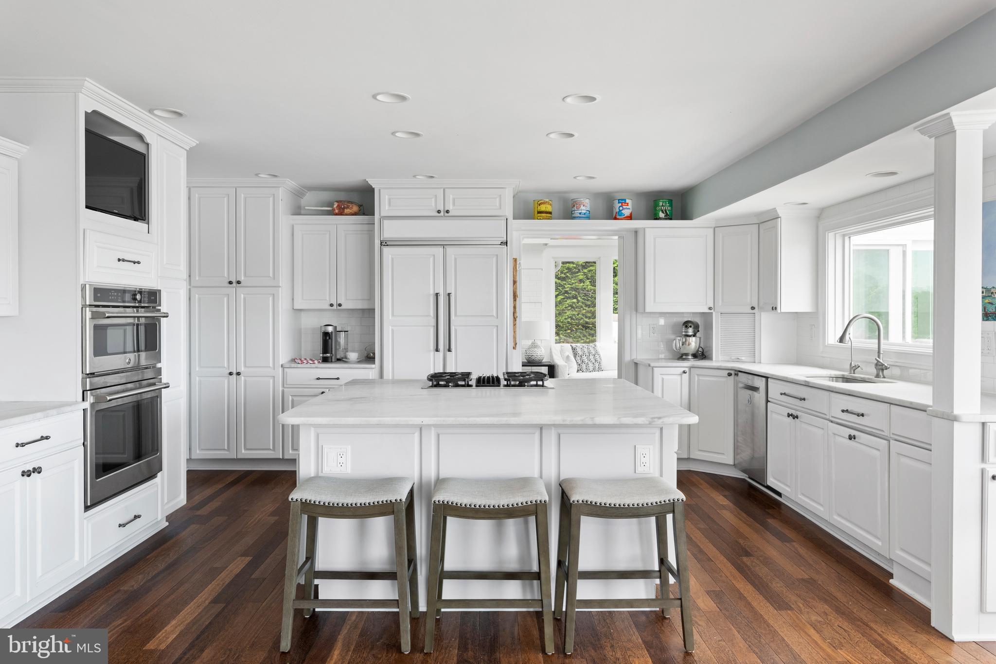 THE DOWNS - Residential