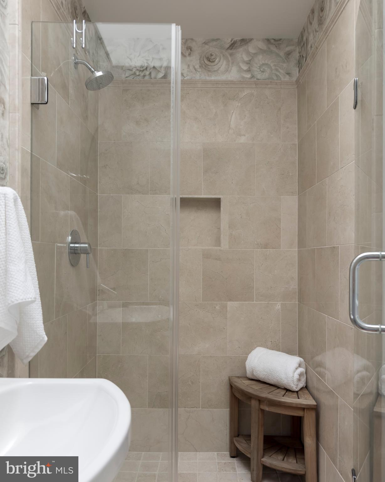 THE DOWNS - Residential