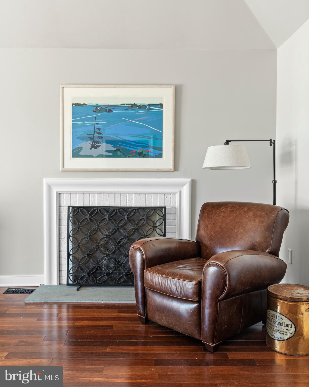 THE DOWNS - Residential