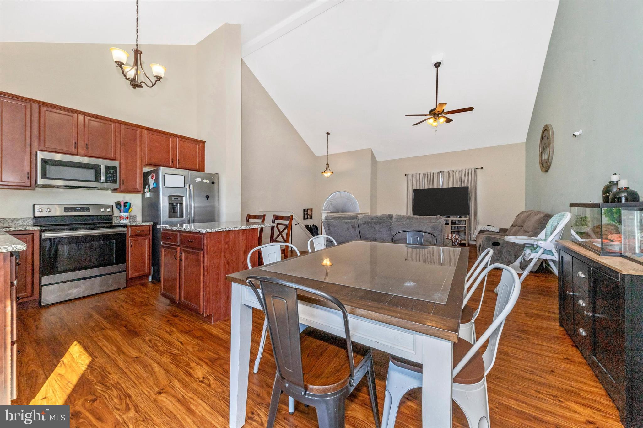 PRINCETON SHOALS - Residential