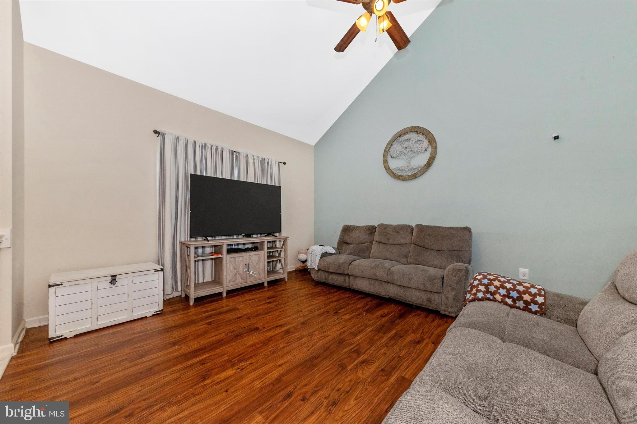 PRINCETON SHOALS - Residential