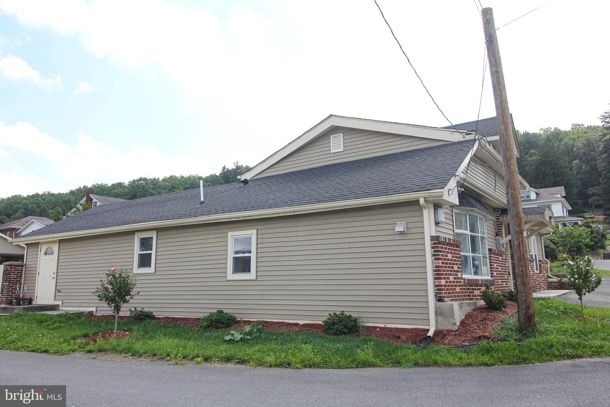 419 CHESTNUT STREET