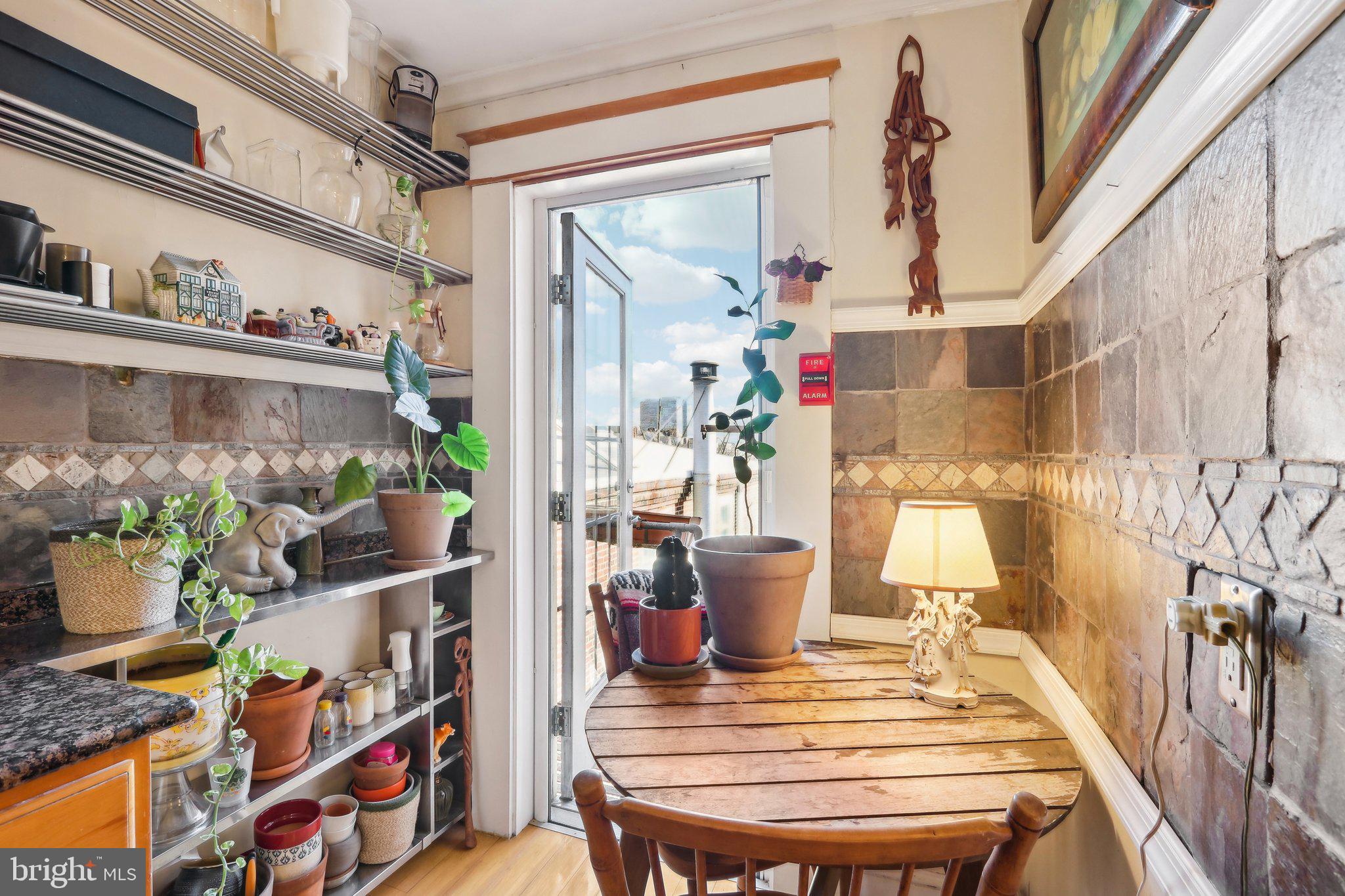 WASHINGTON SQ WEST - Residential