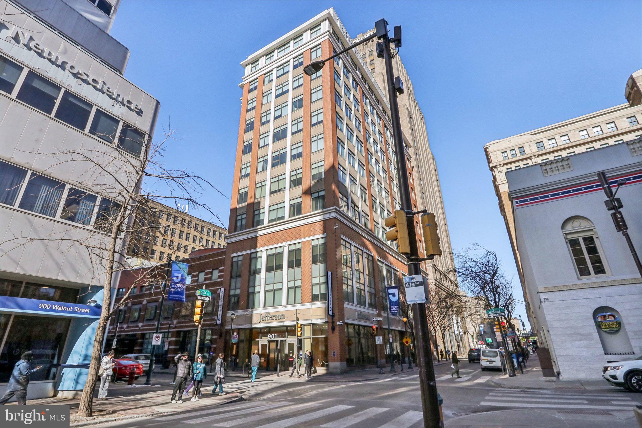 WASHINGTON SQ WEST - Residential