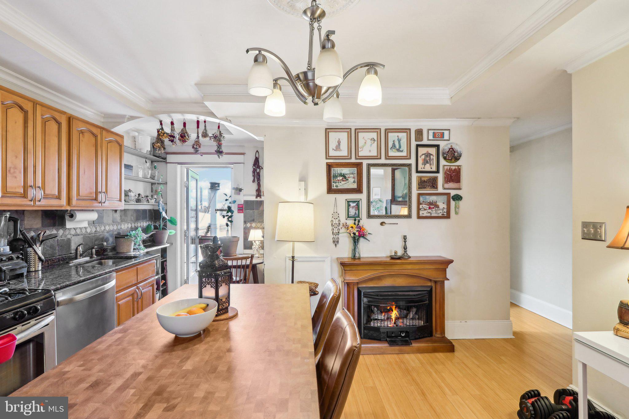 WASHINGTON SQ WEST - Residential