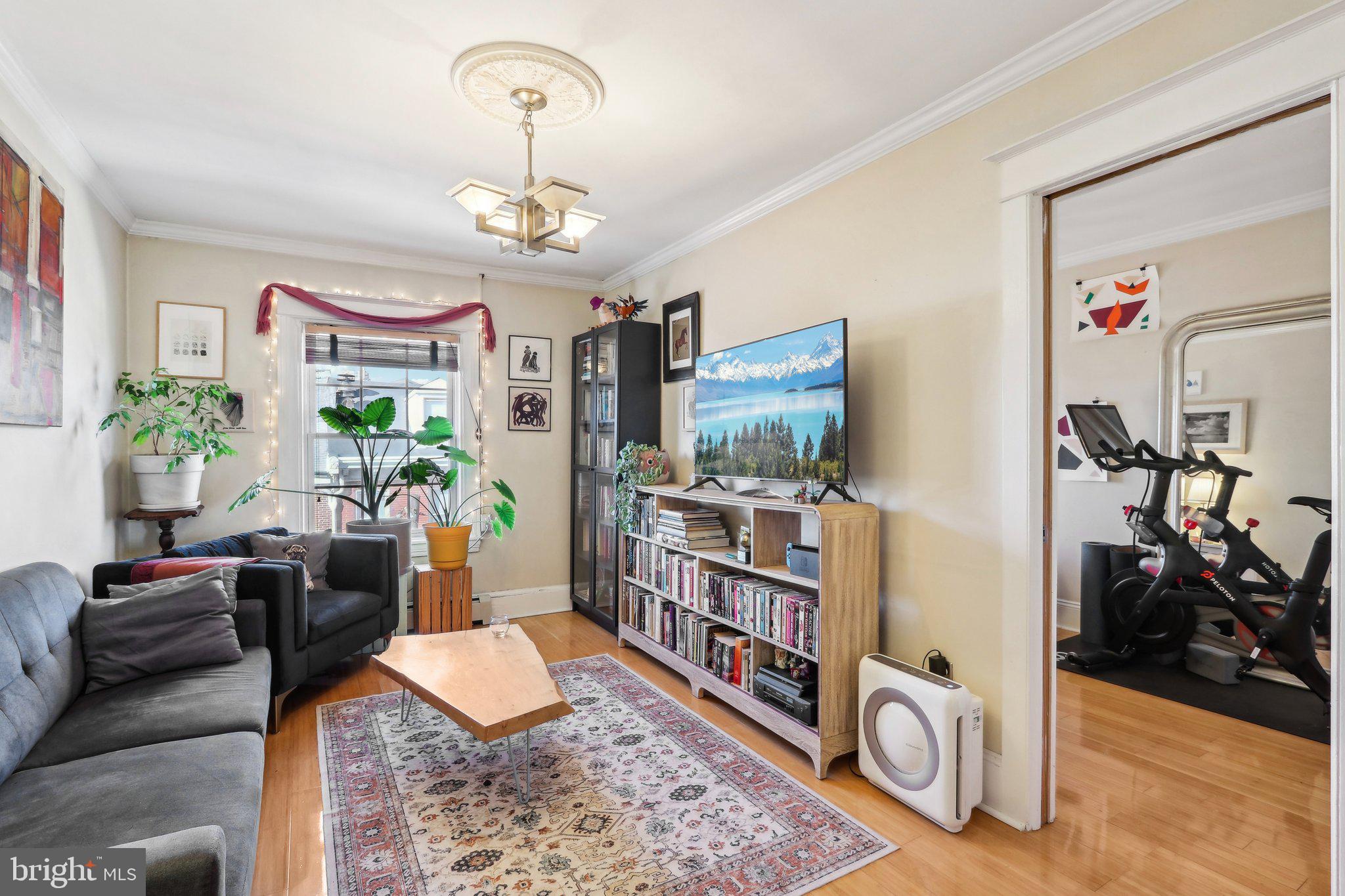 WASHINGTON SQ WEST - Residential