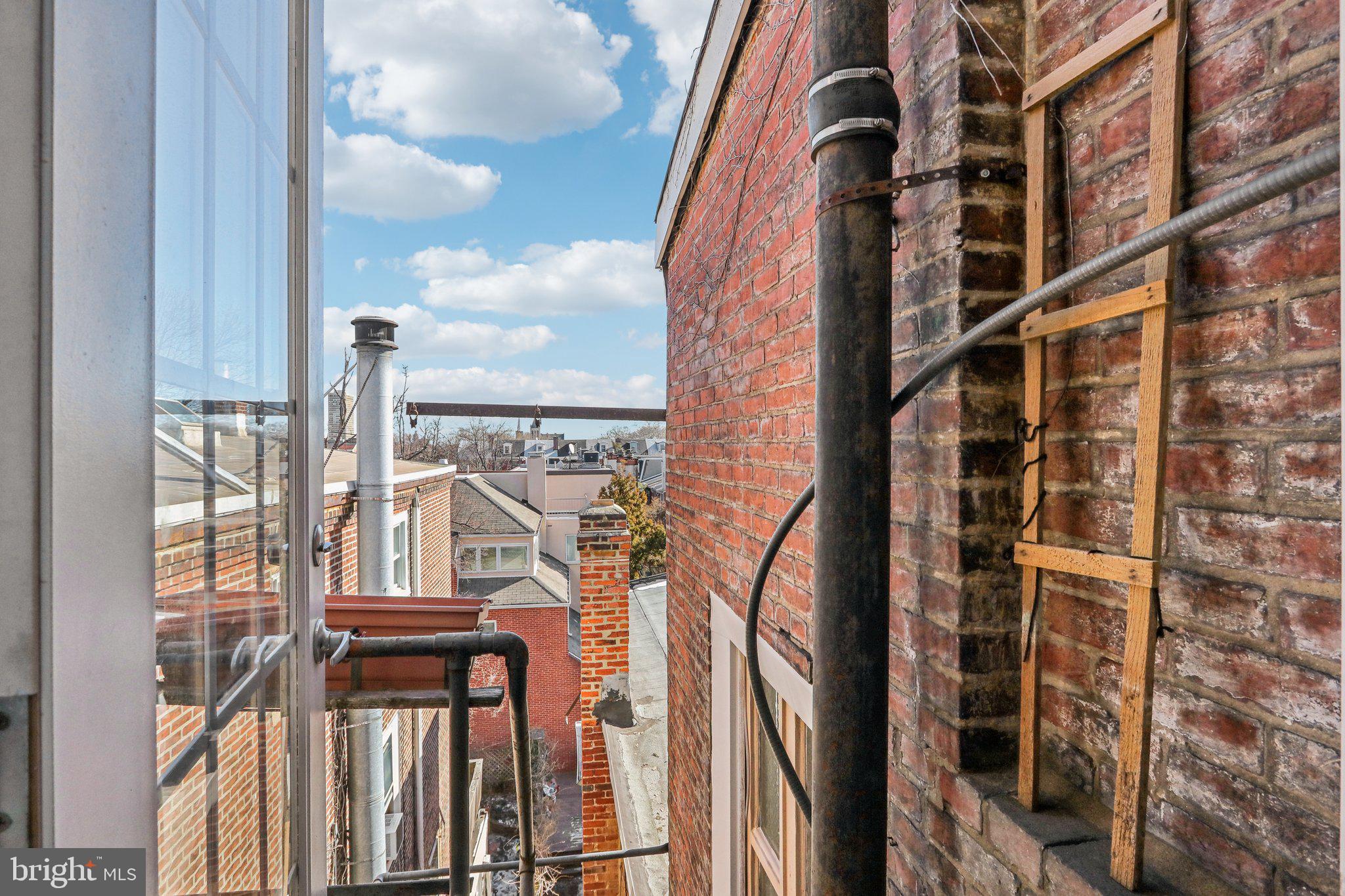 WASHINGTON SQ WEST - Residential