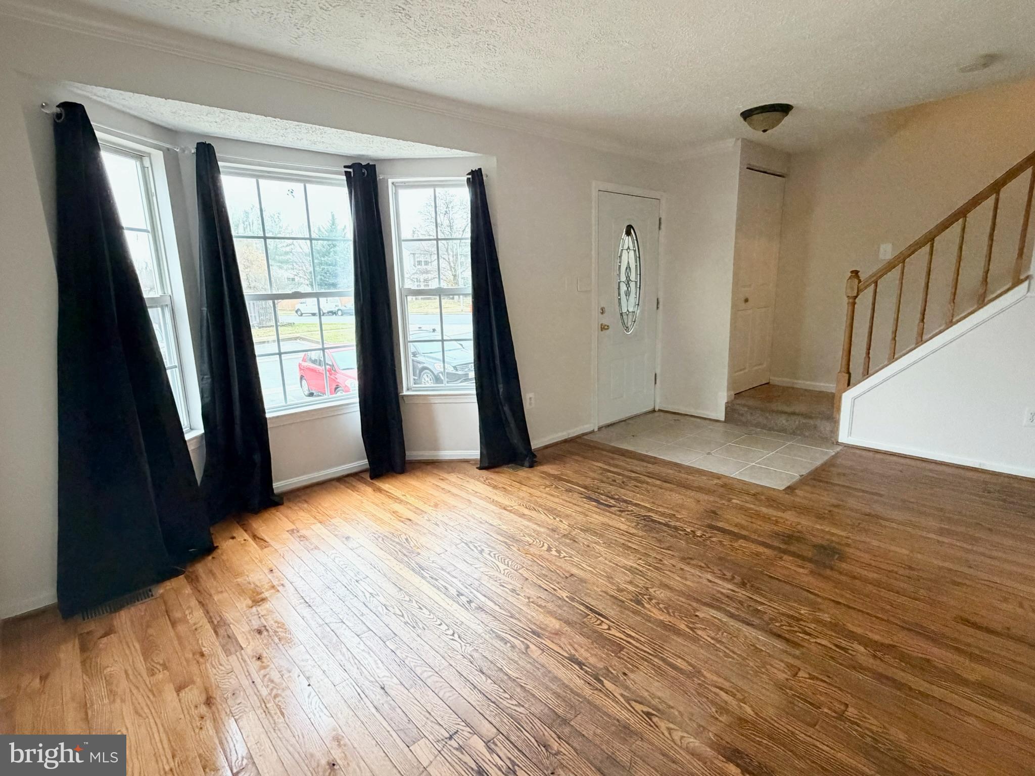 2047 RIDING CROP WAY