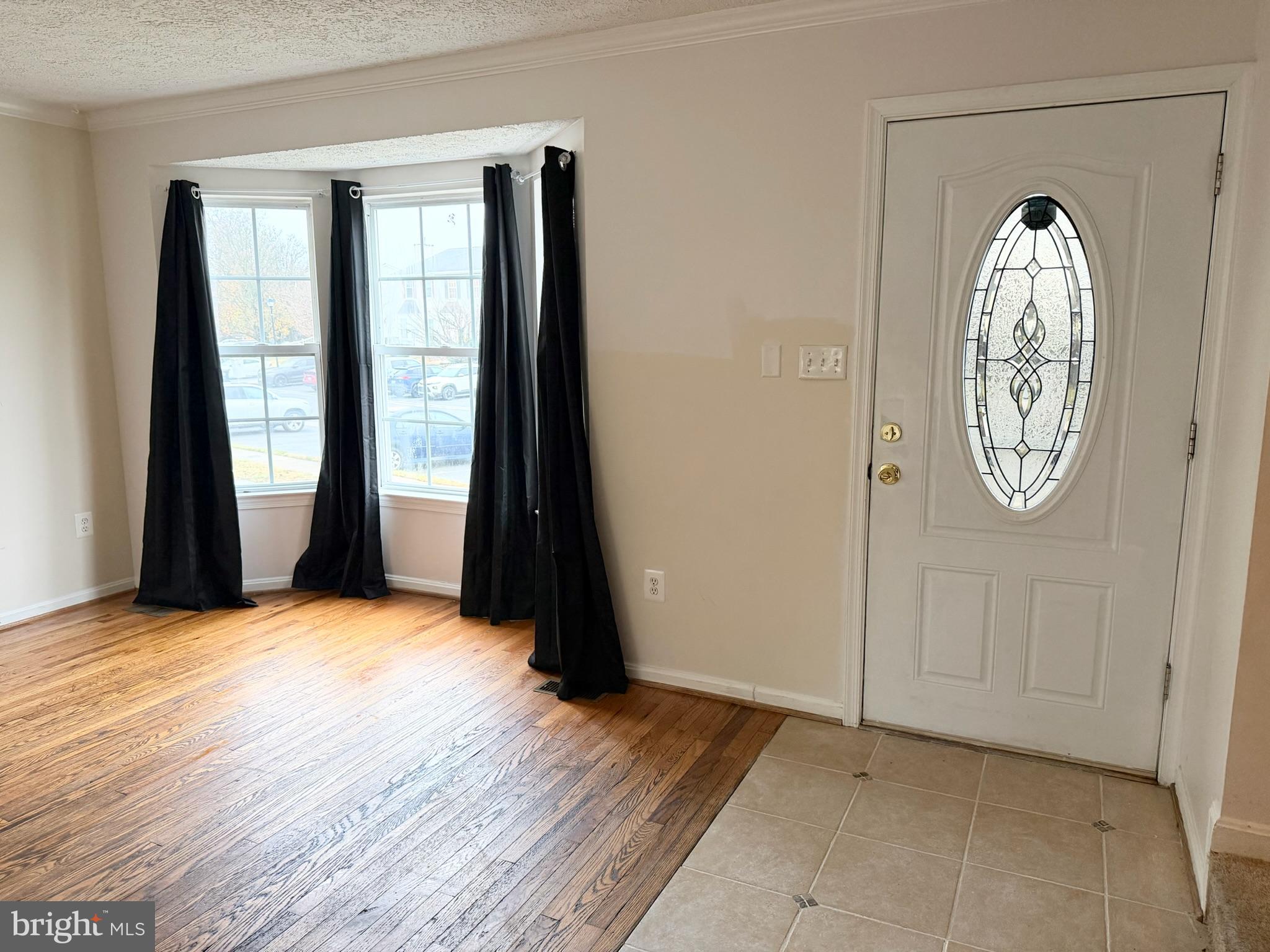 2047 RIDING CROP WAY