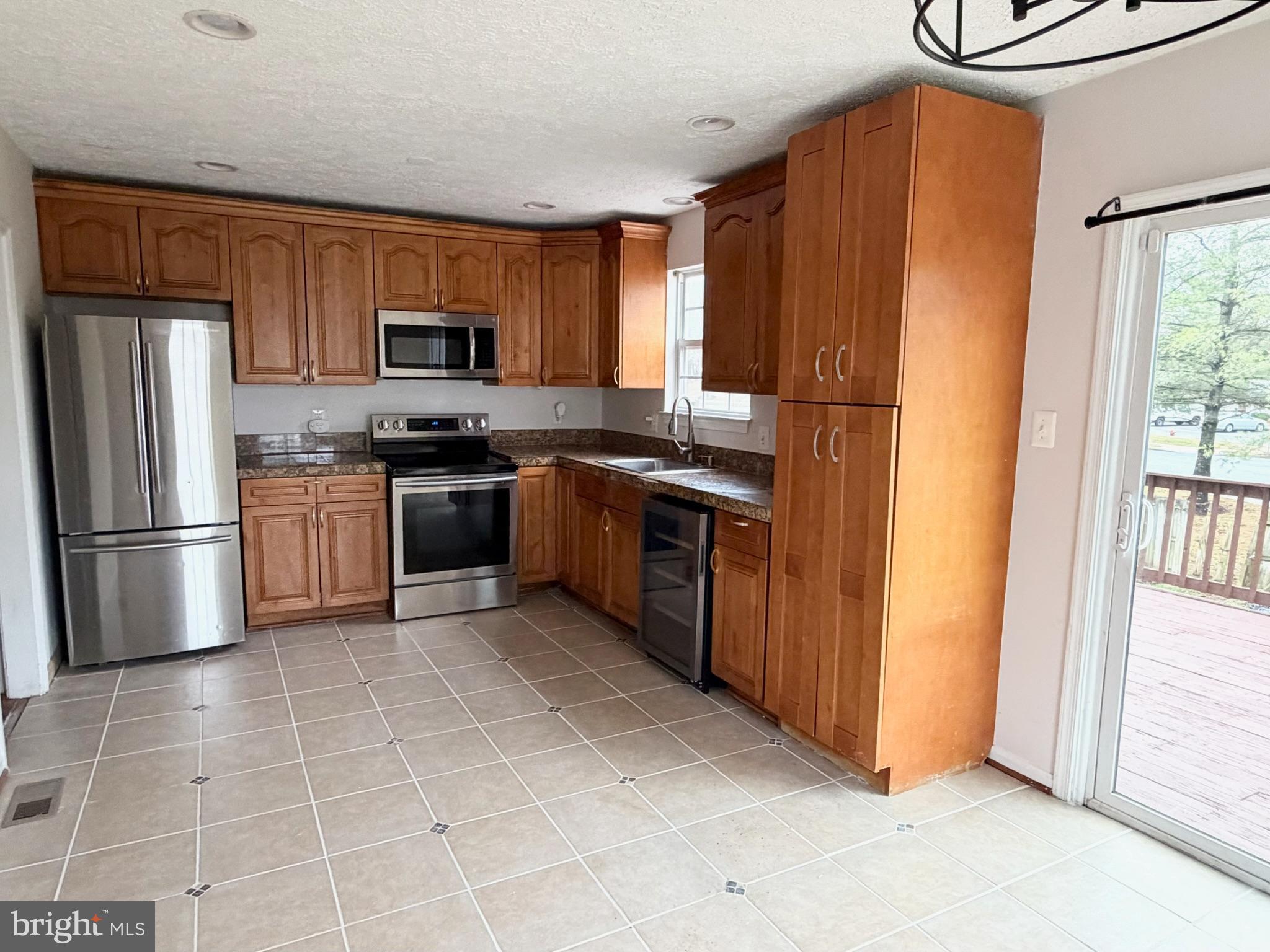 PARKVIEW TRAIL - Residential