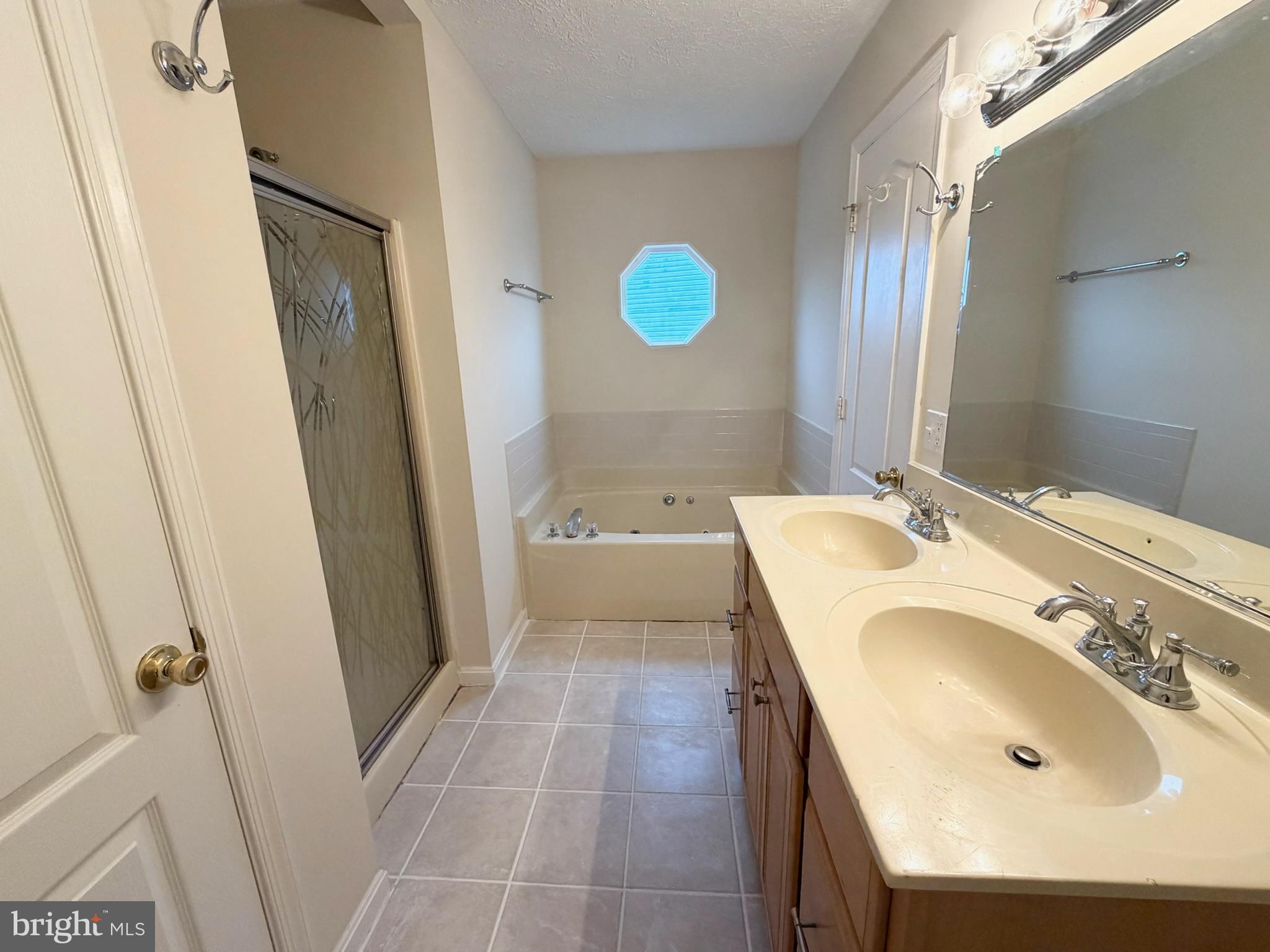 PARKVIEW TRAIL - Residential