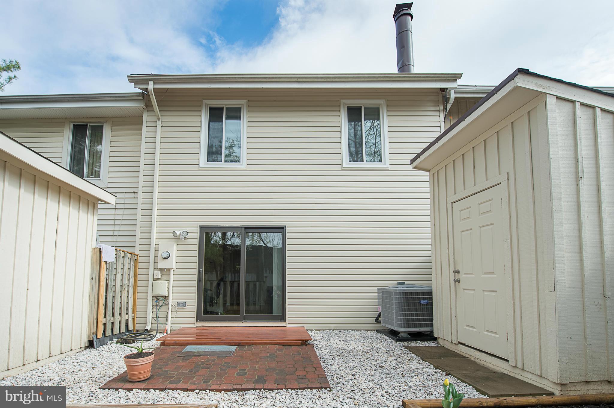 REFLECTION LAKE - Residential