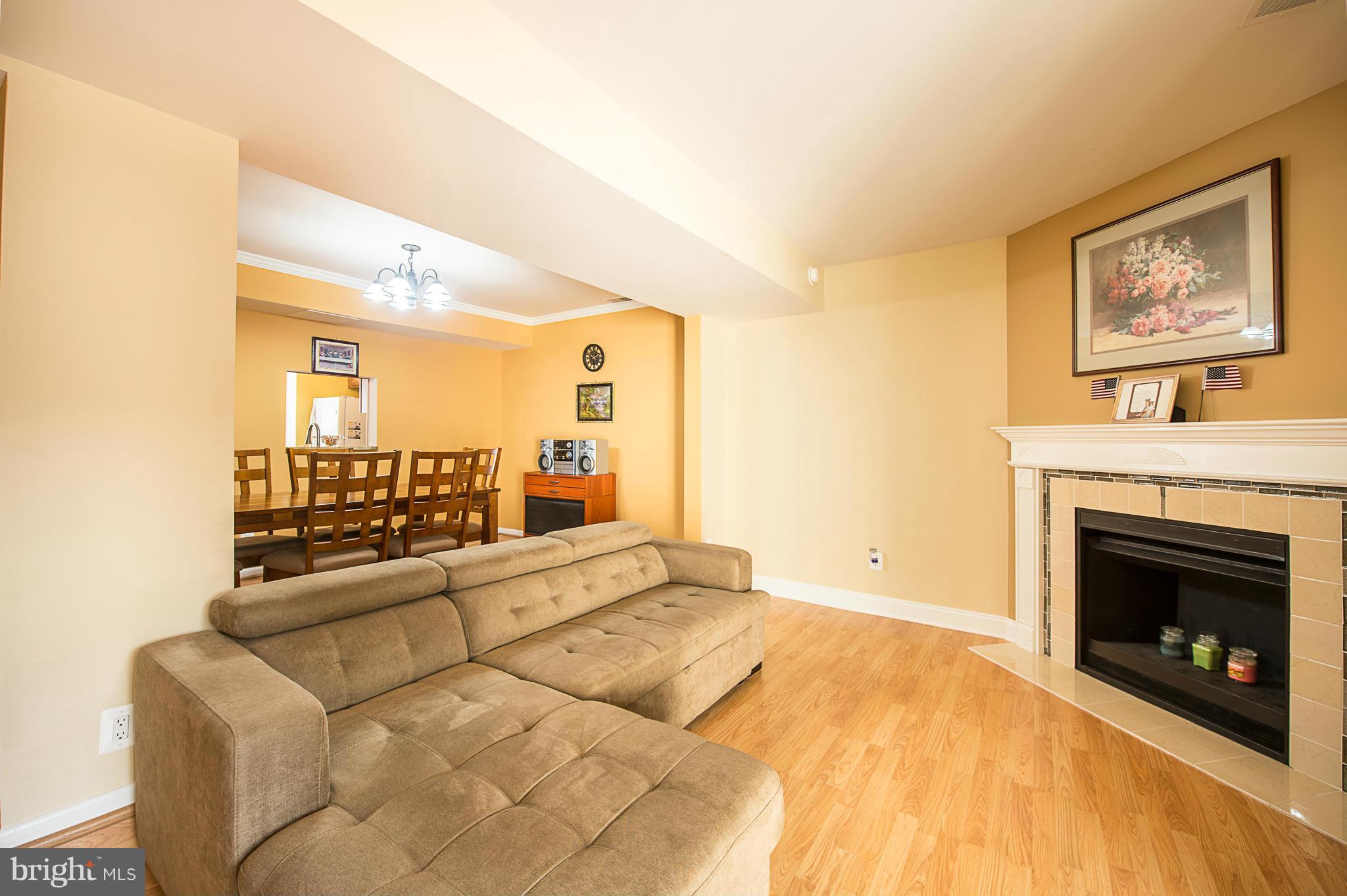 REFLECTION LAKE - Residential