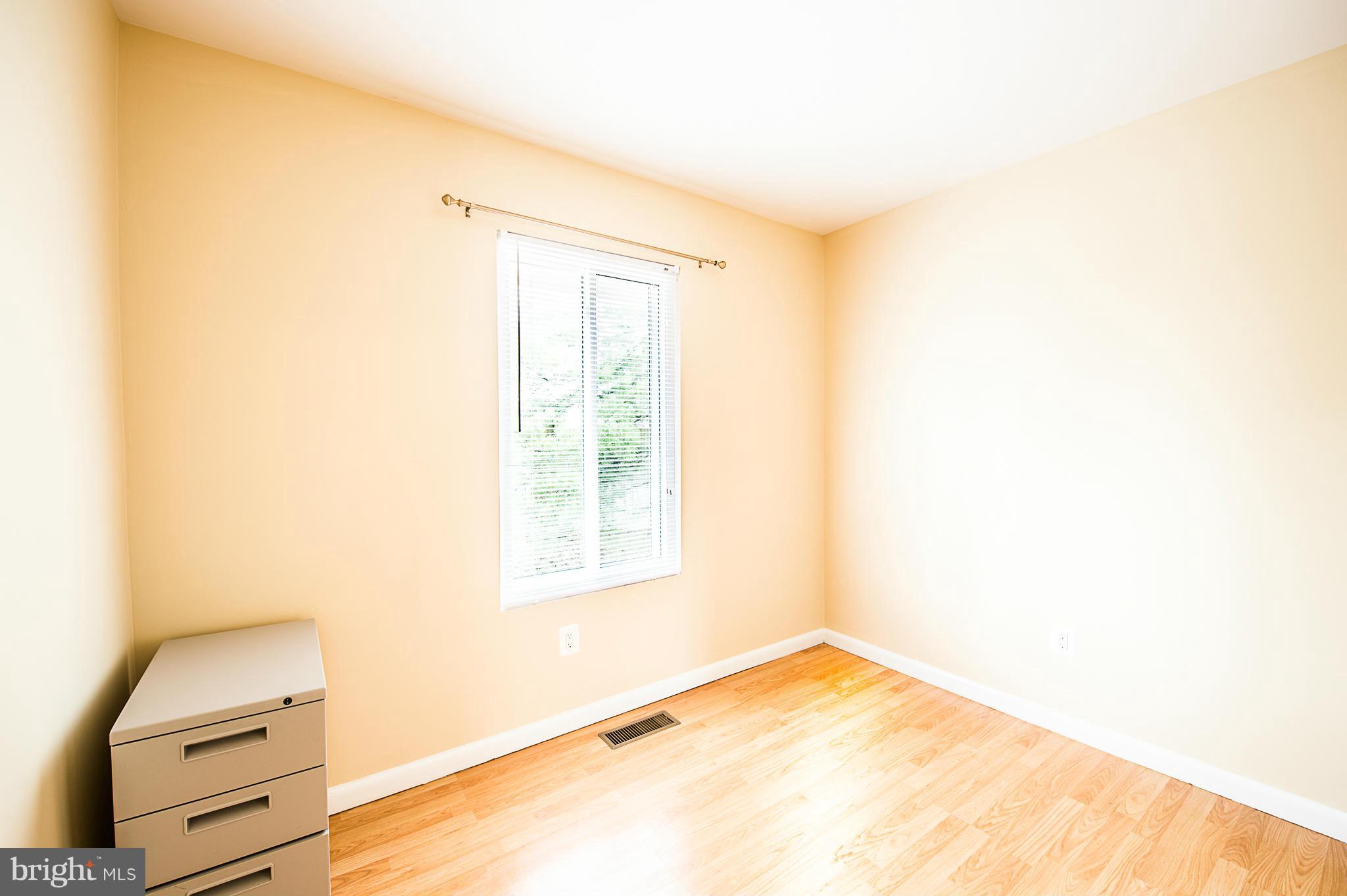 REFLECTION LAKE - Residential