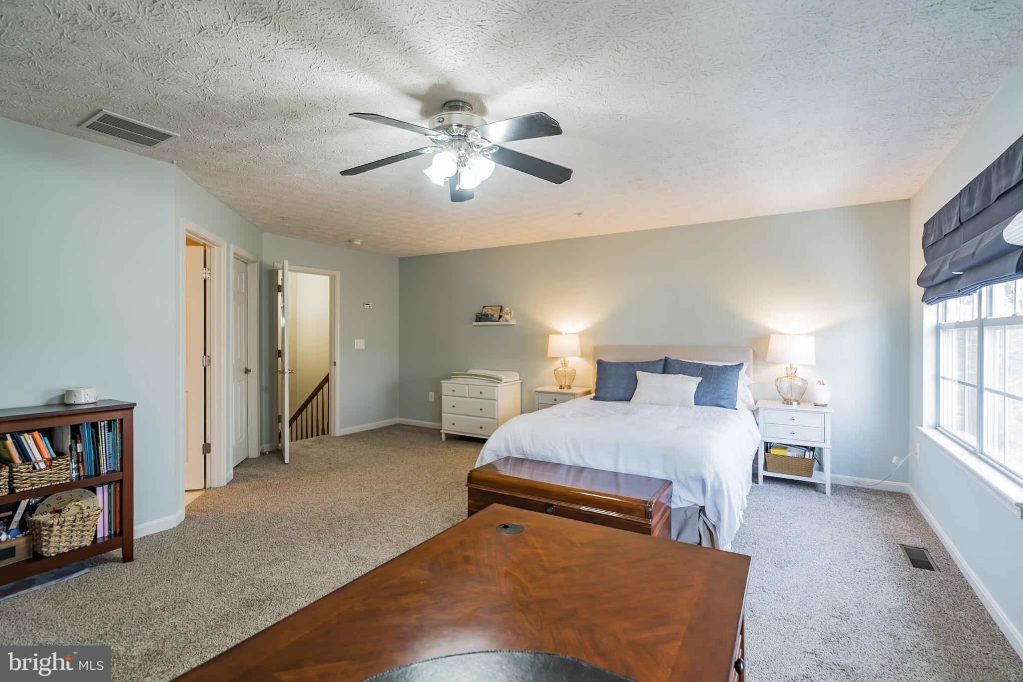 ANNAPOLIS OVERLOOK - Residential