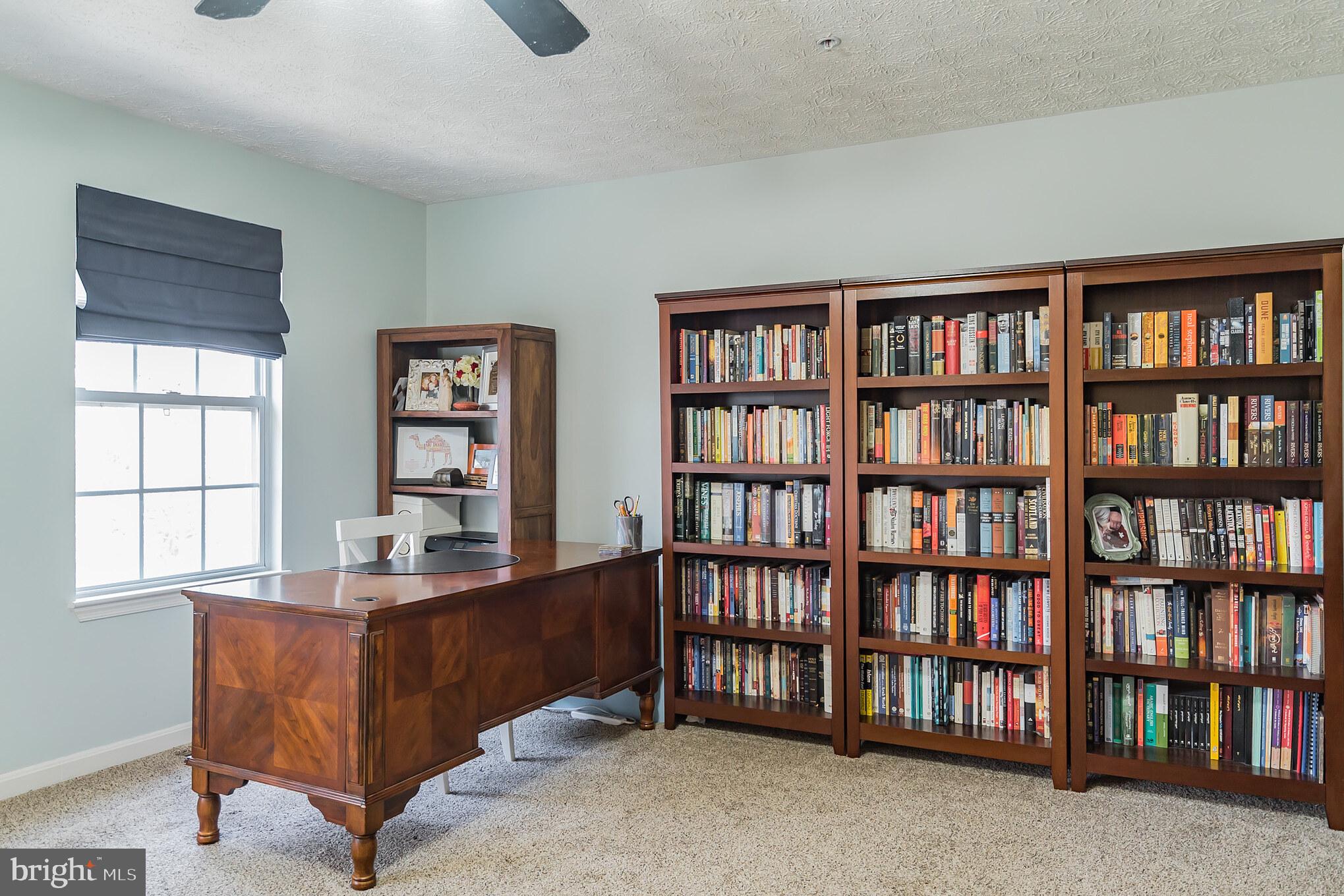 ANNAPOLIS OVERLOOK - Residential