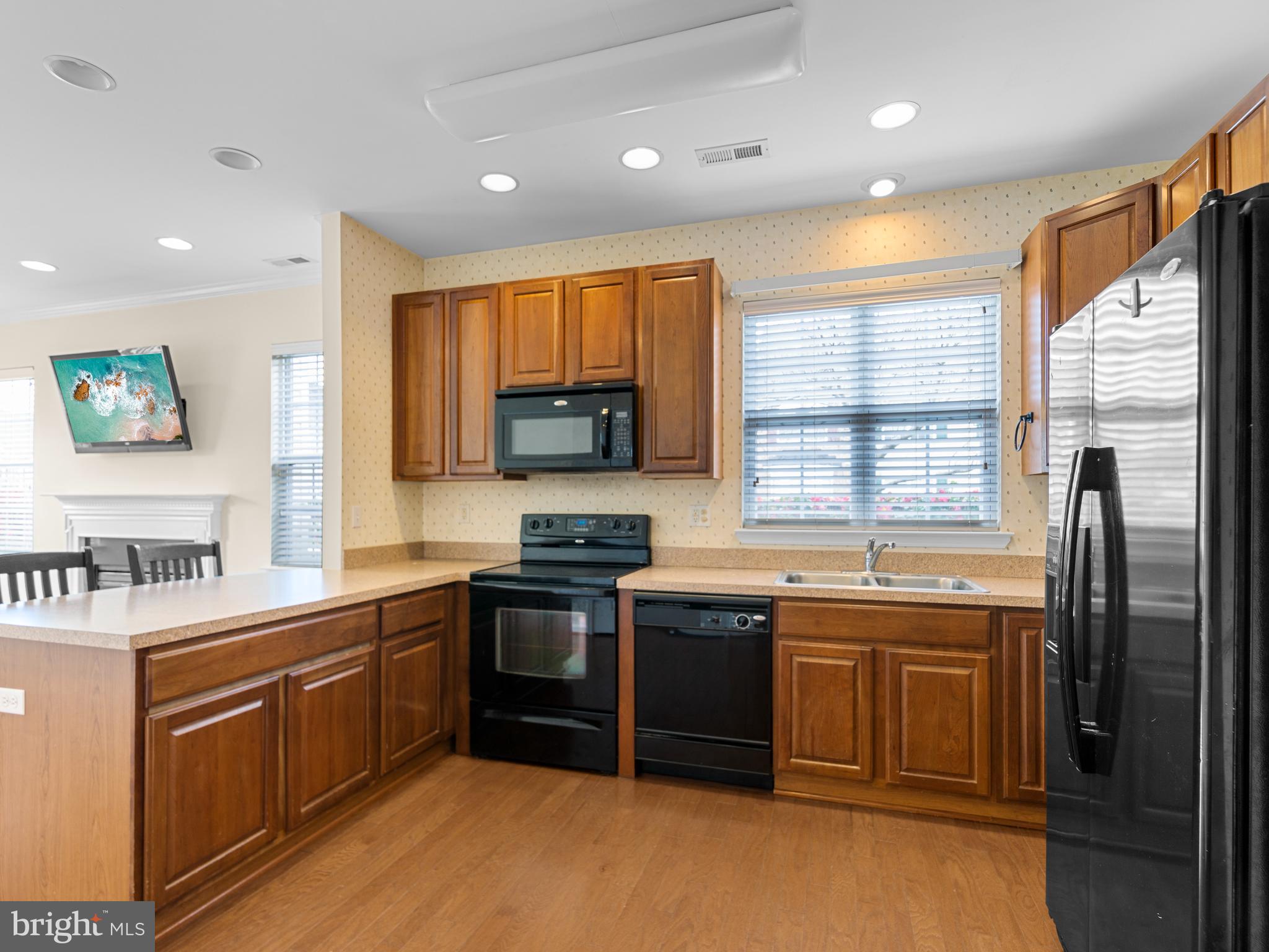 DOUGLASS LANDING - Residential