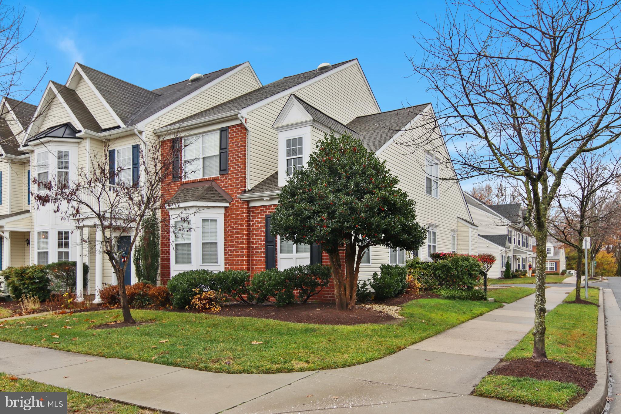 DOUGLASS LANDING - Residential