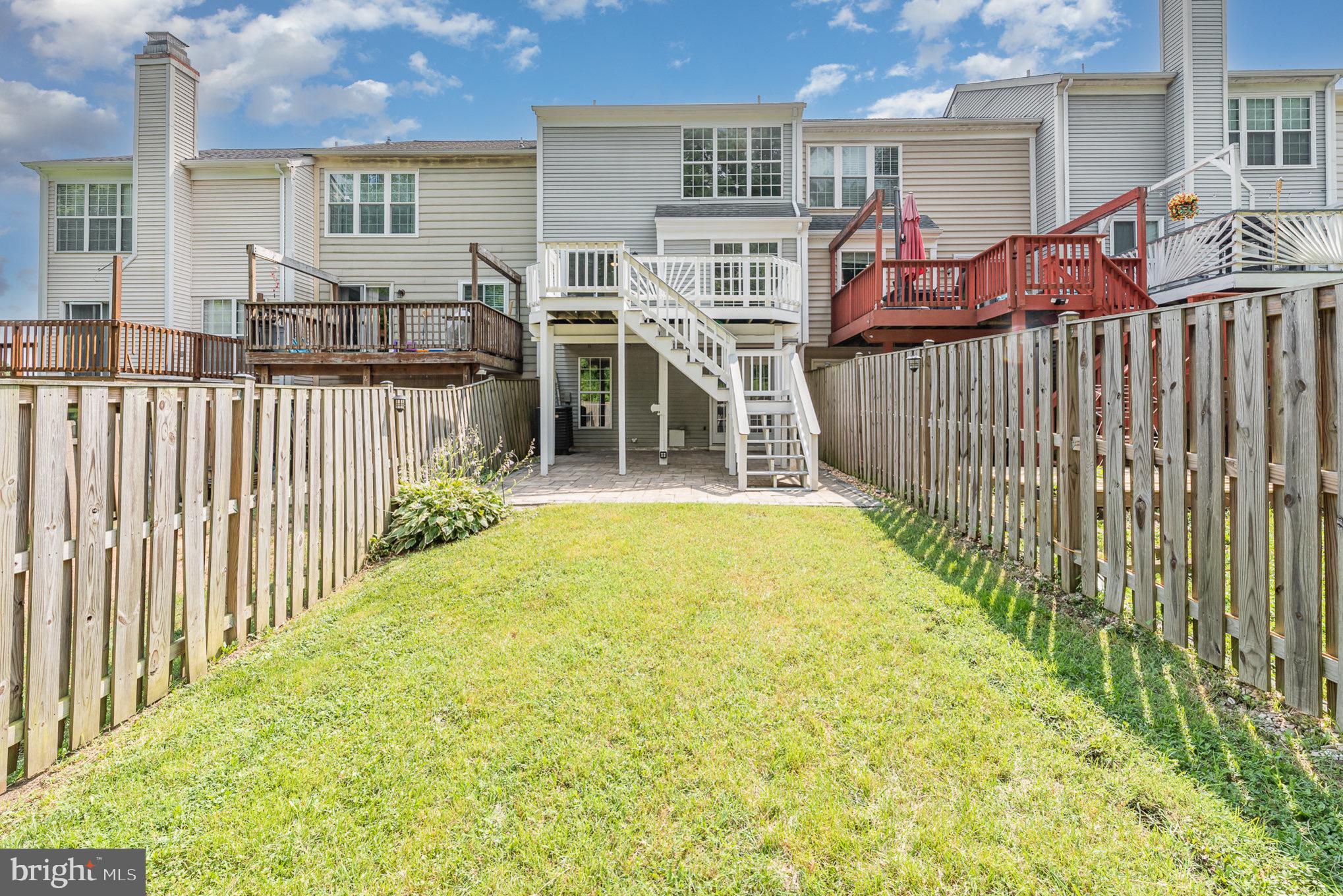 VILLAGE OF THOMAS RUN - Residential