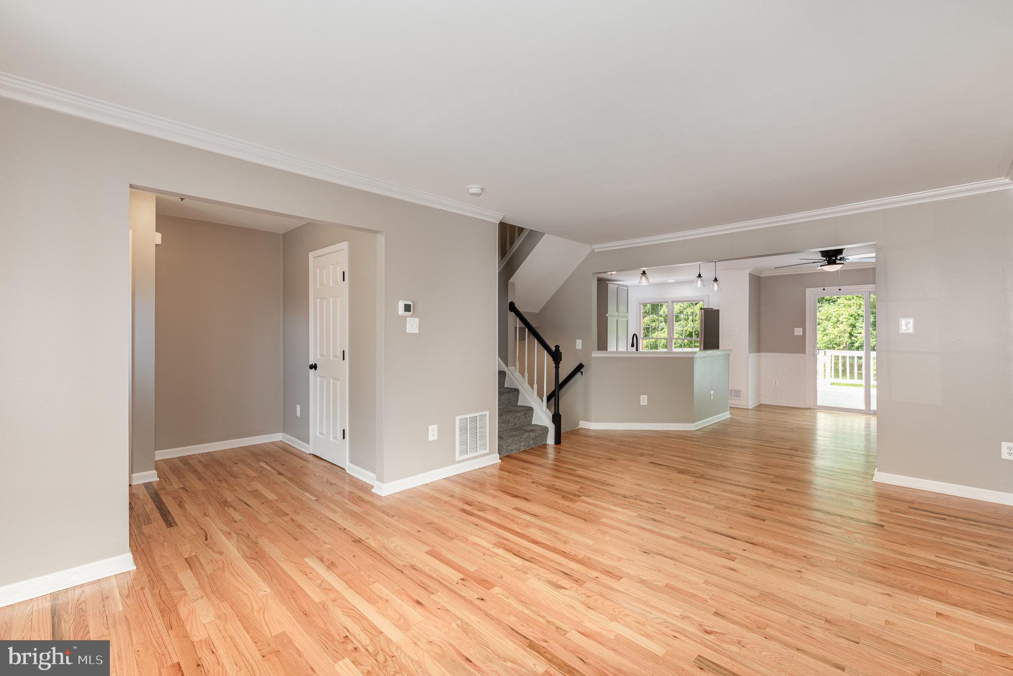 VILLAGE OF THOMAS RUN - Residential