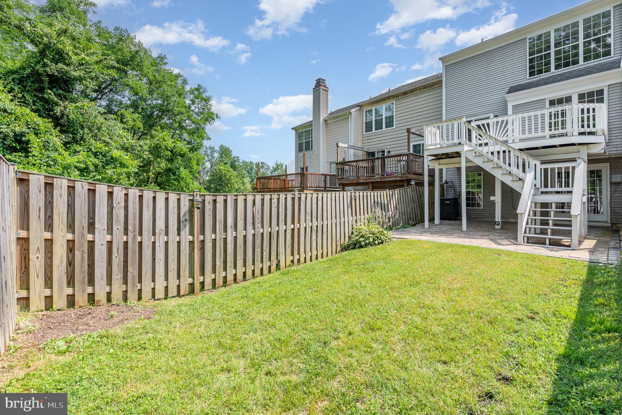 VILLAGE OF THOMAS RUN - Residential