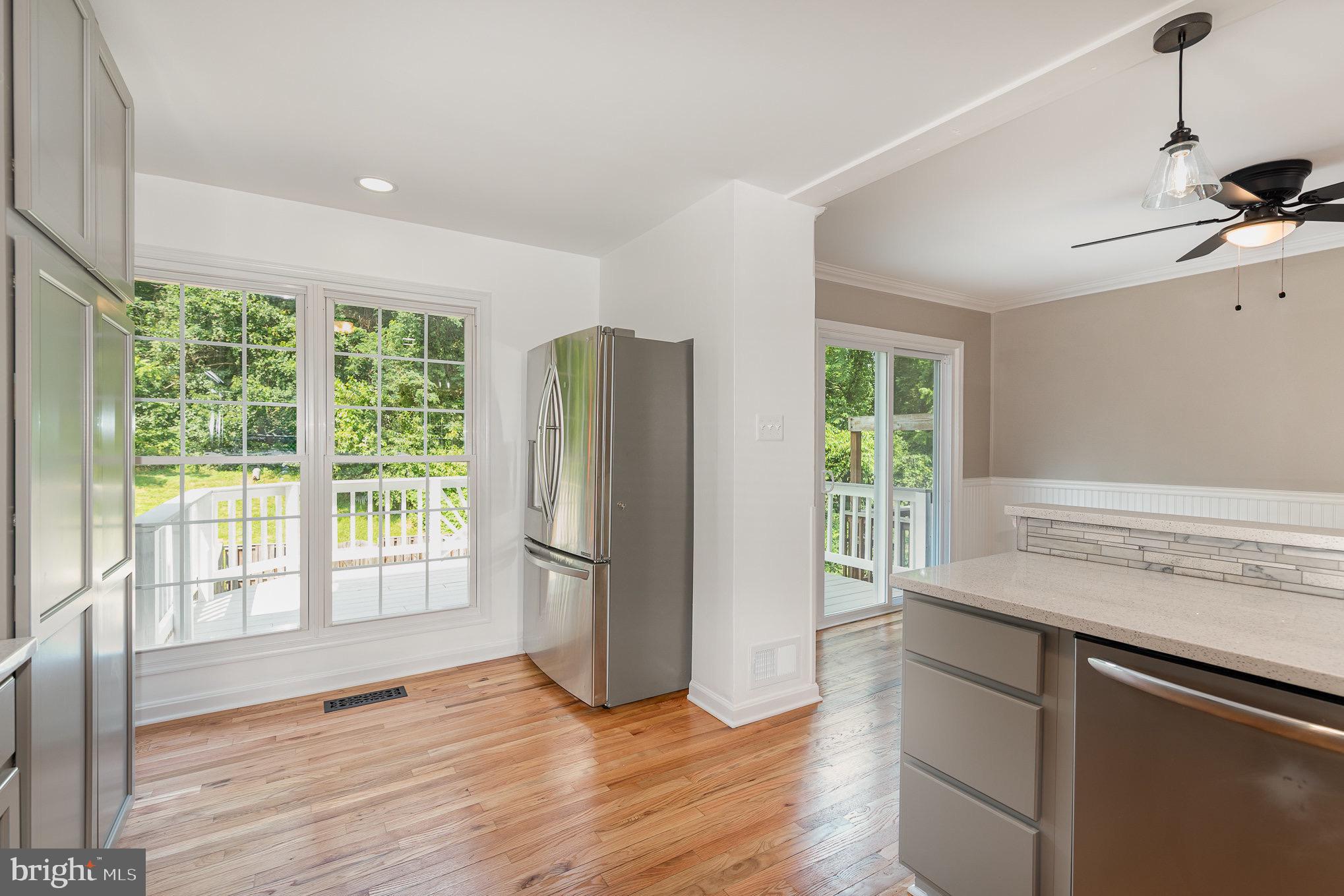 VILLAGE OF THOMAS RUN - Residential