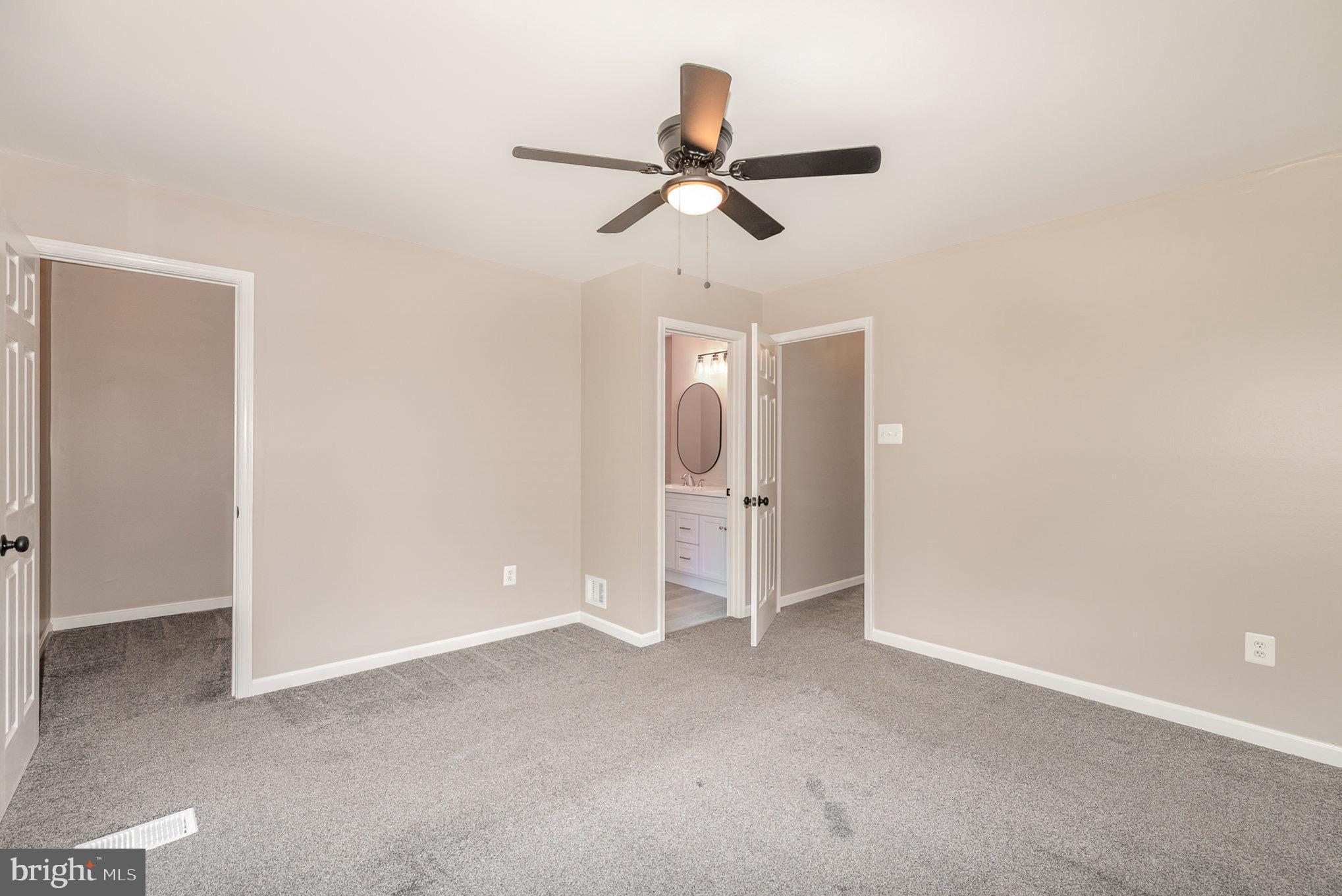 VILLAGE OF THOMAS RUN - Residential