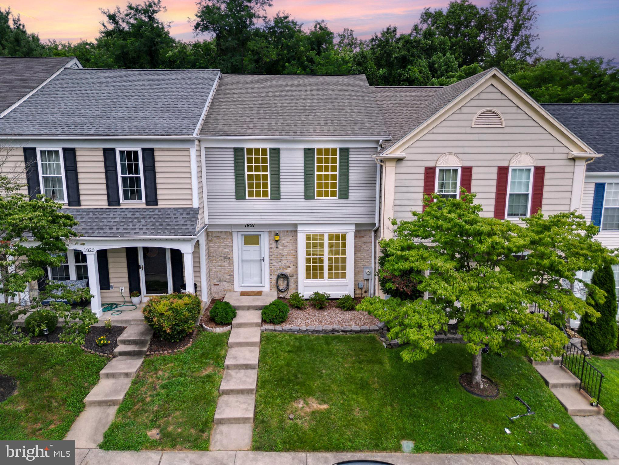 VILLAGE OF THOMAS RUN - Residential