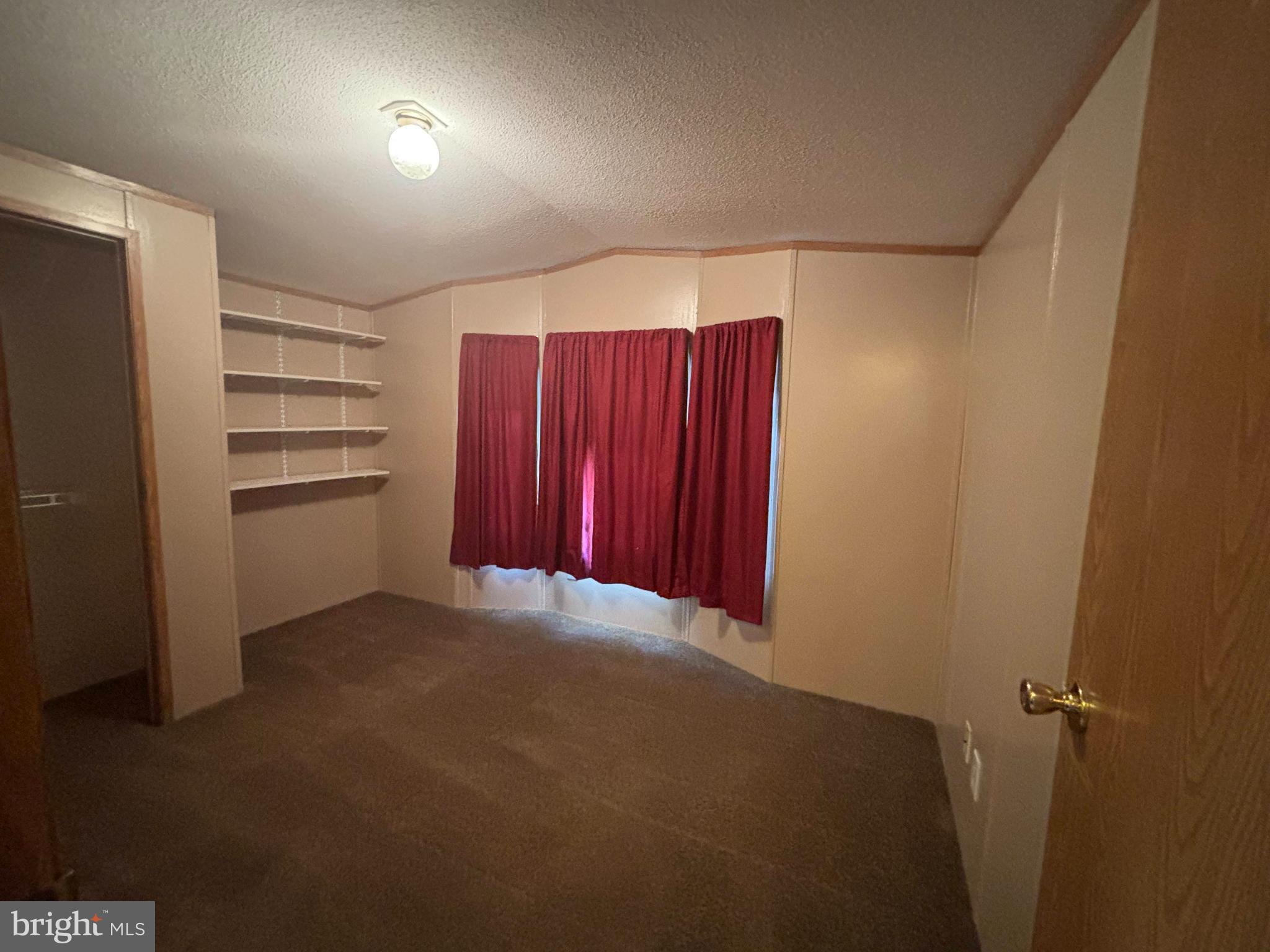 PENNWOOD CROSSING - Residential