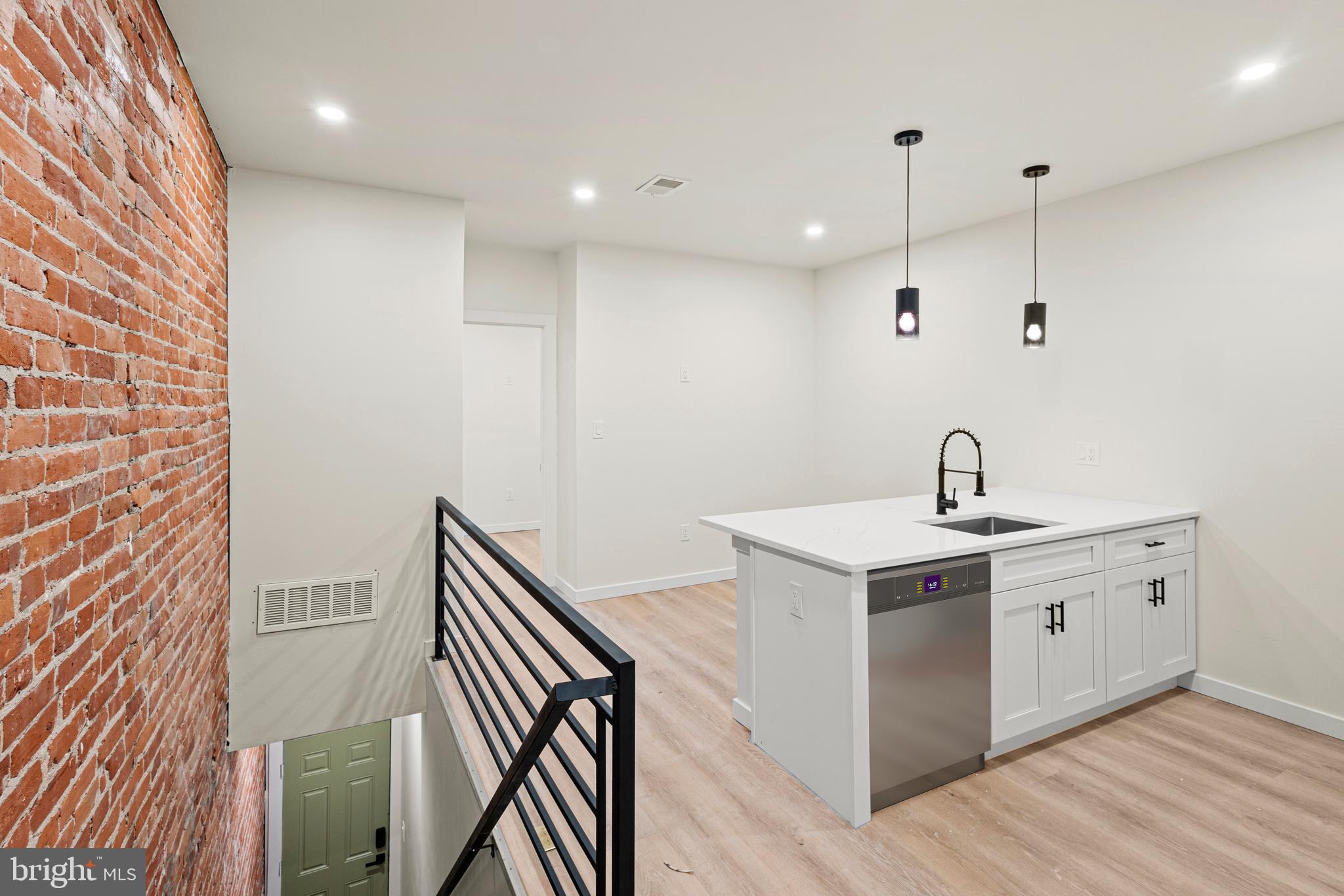 FAIRHILL - Residential Lease