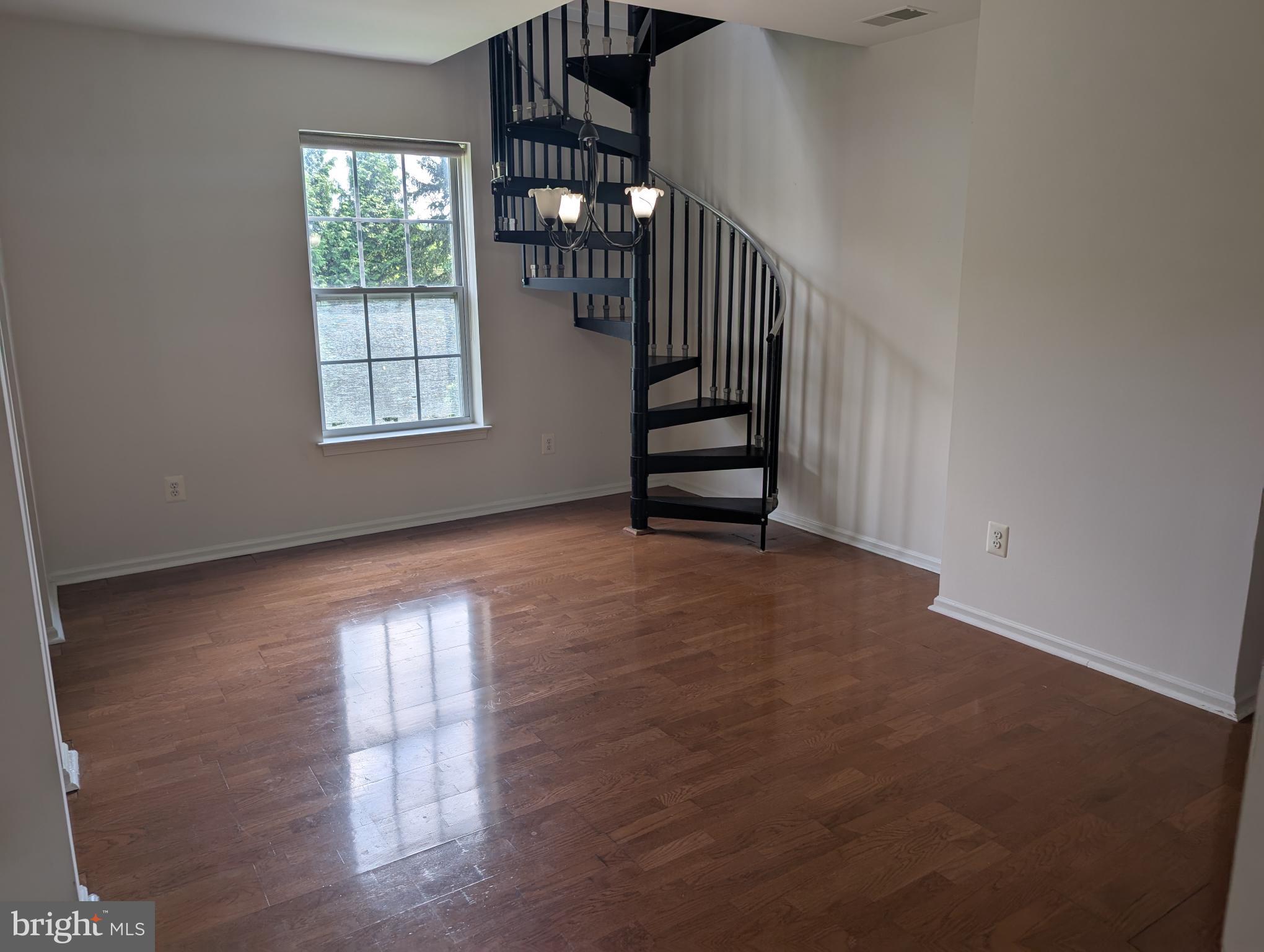 TAGGERTS CROSSING - Residential Lease