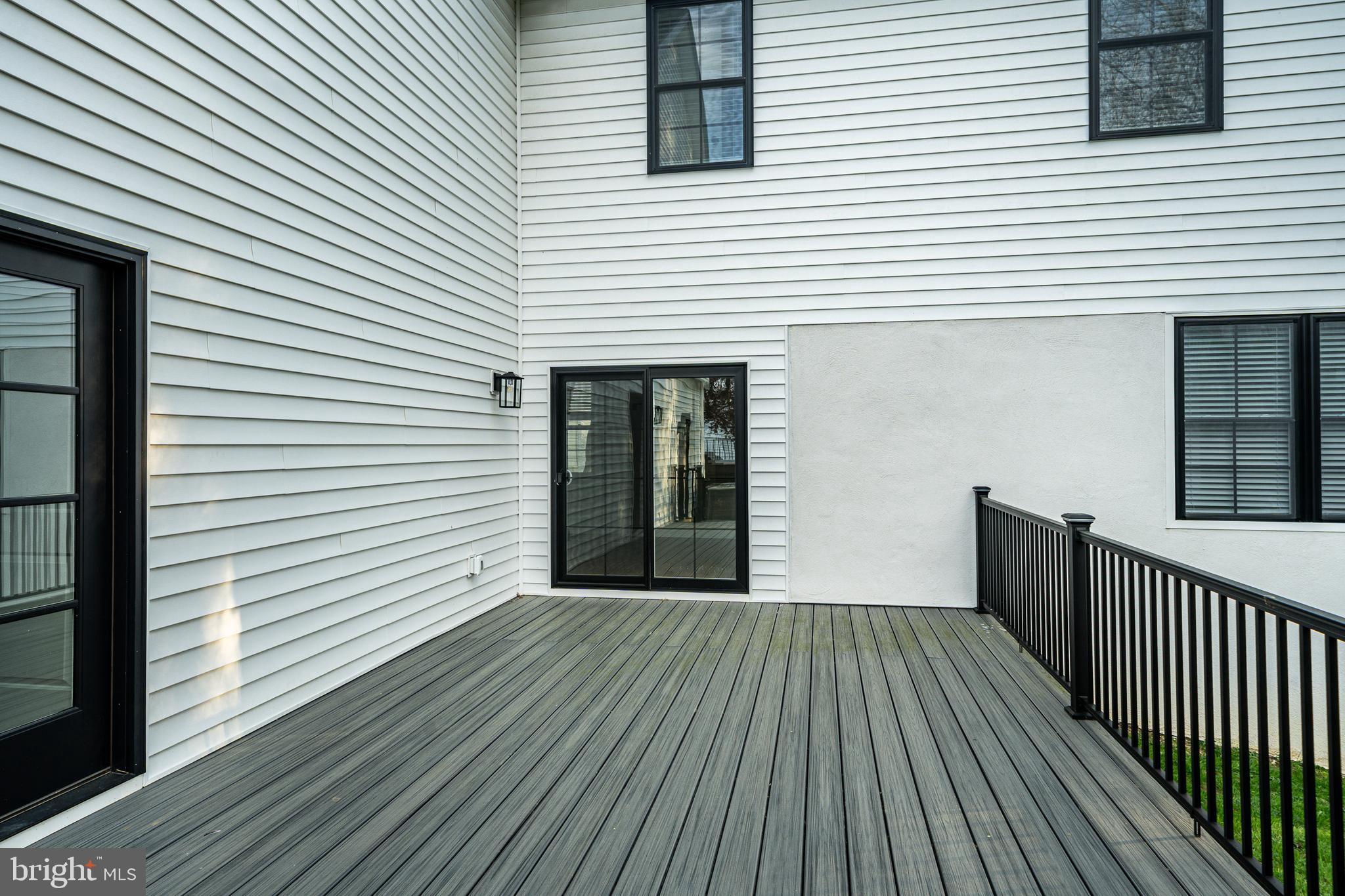 STENNING HILLS - Residential