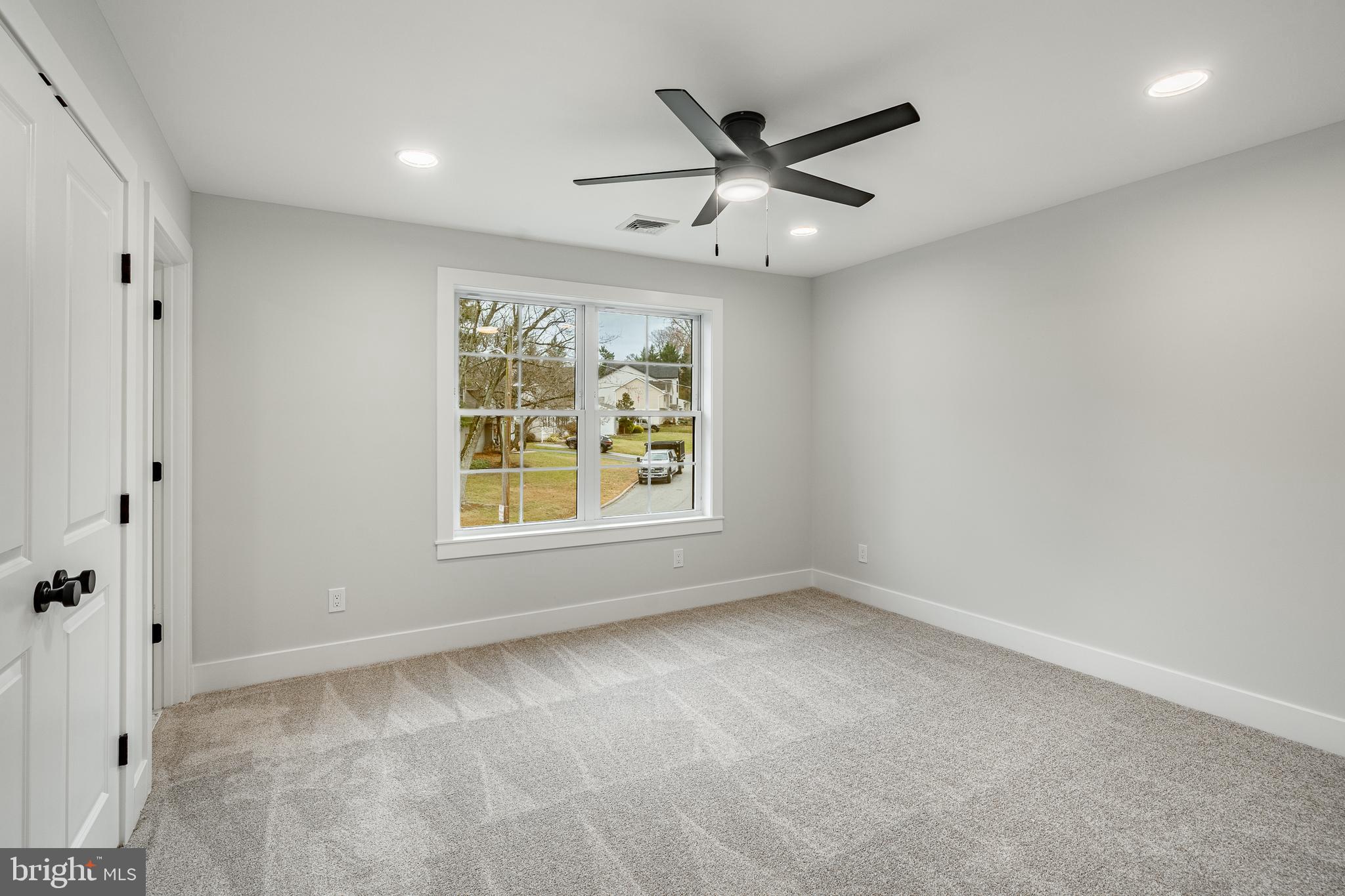 STENNING HILLS - Residential